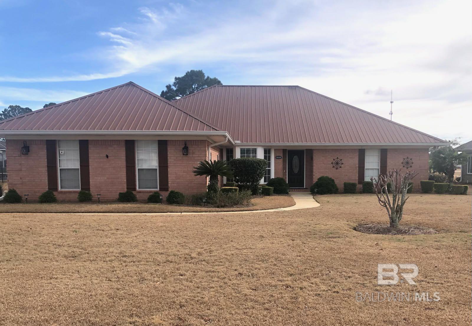 9115 Clubhouse Drive