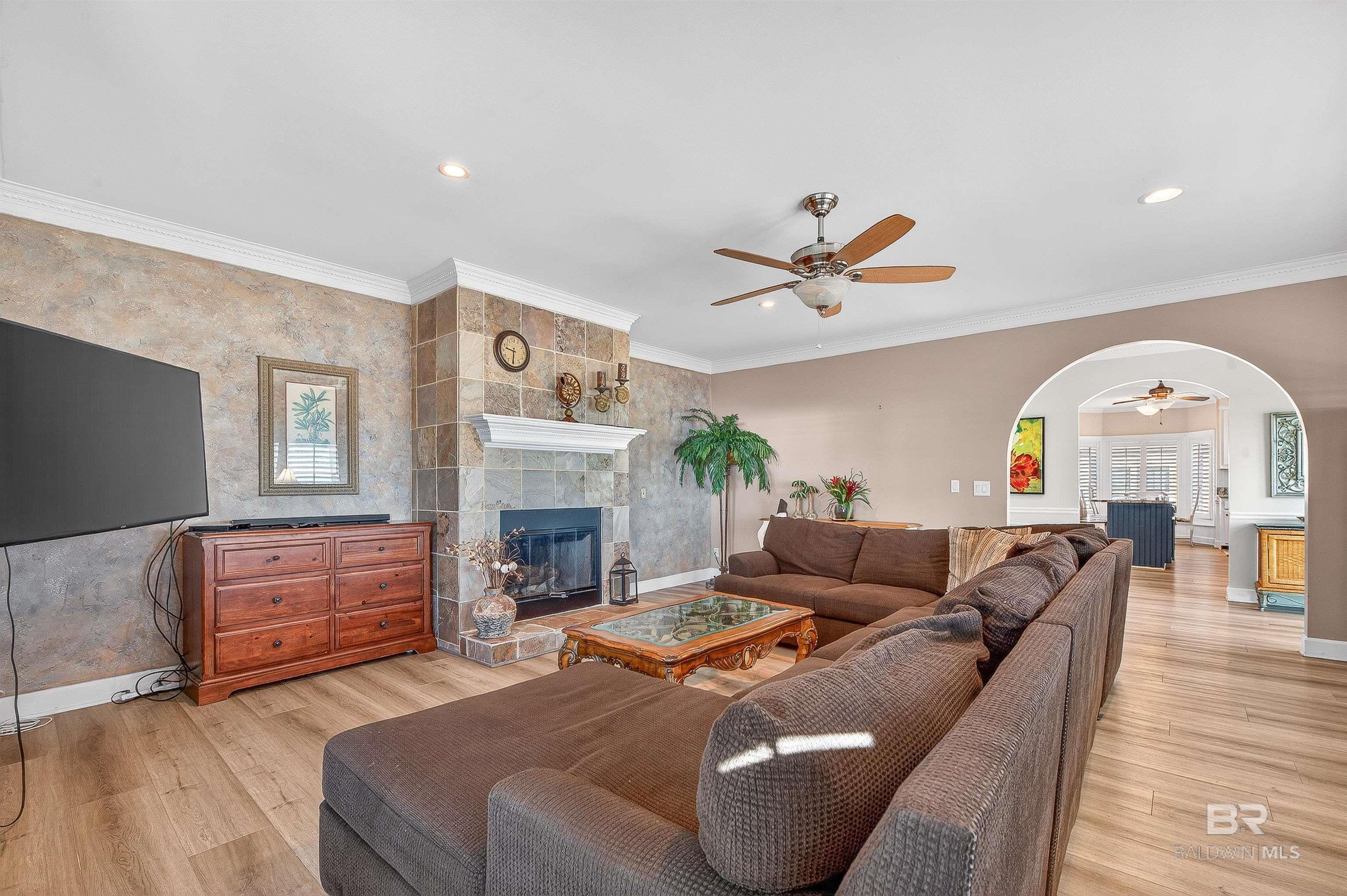 2169 W Beach Boulevard, Gulf Shores, AL, 36542