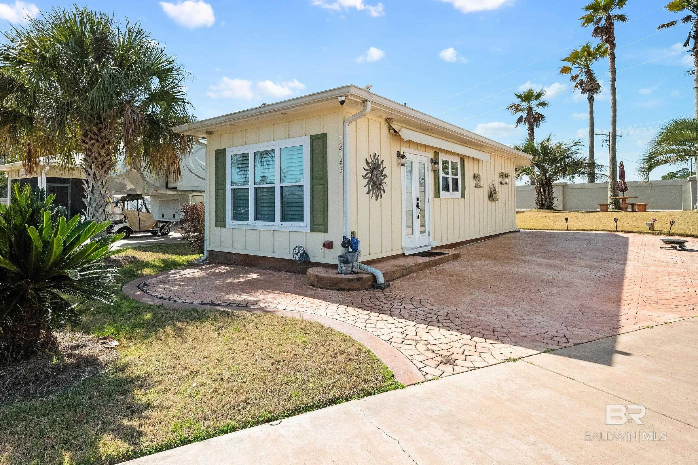 Condos for Sale in Phoenix I Orange Beach