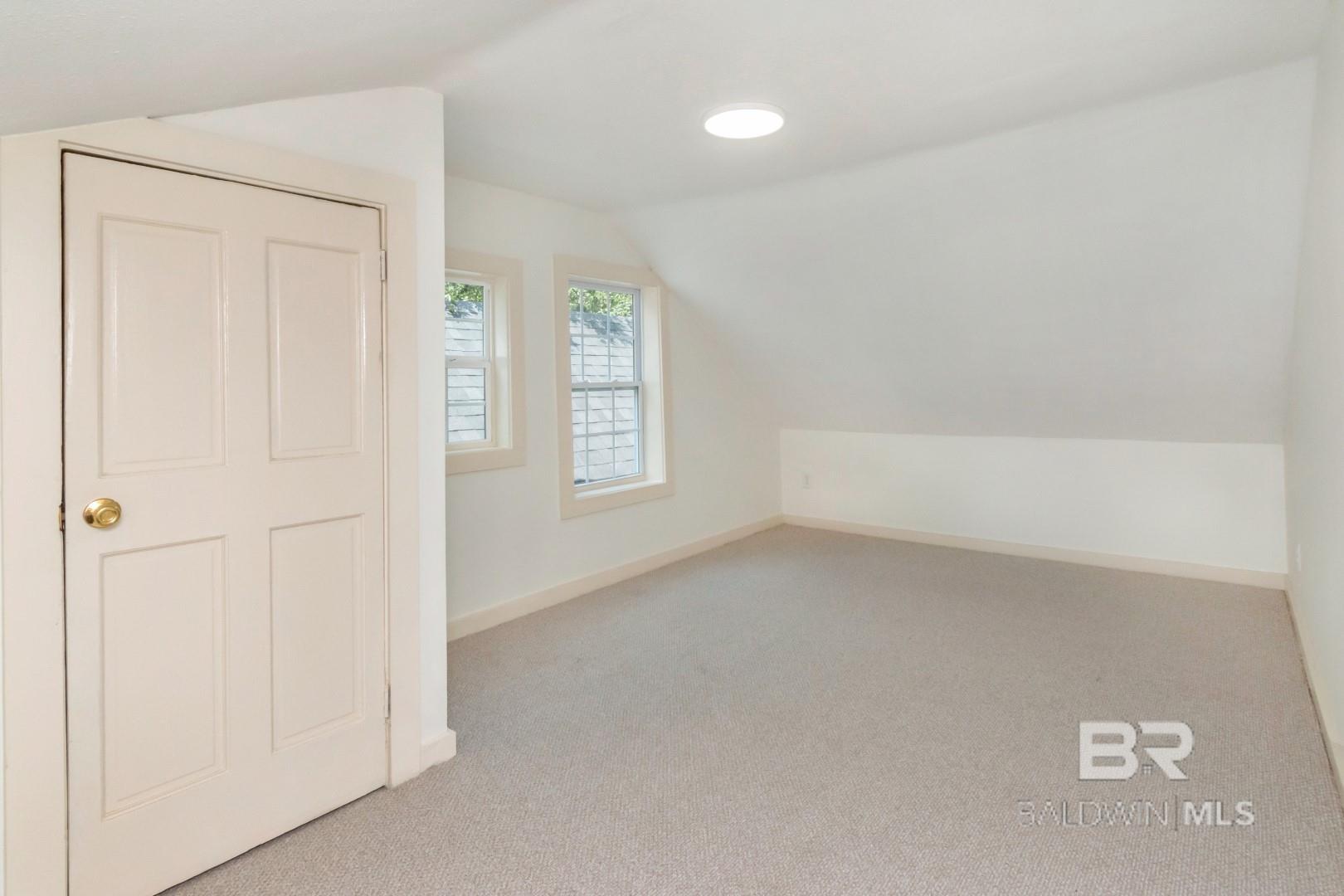 150 S Dearborn Street, Mobile, AL, 36602