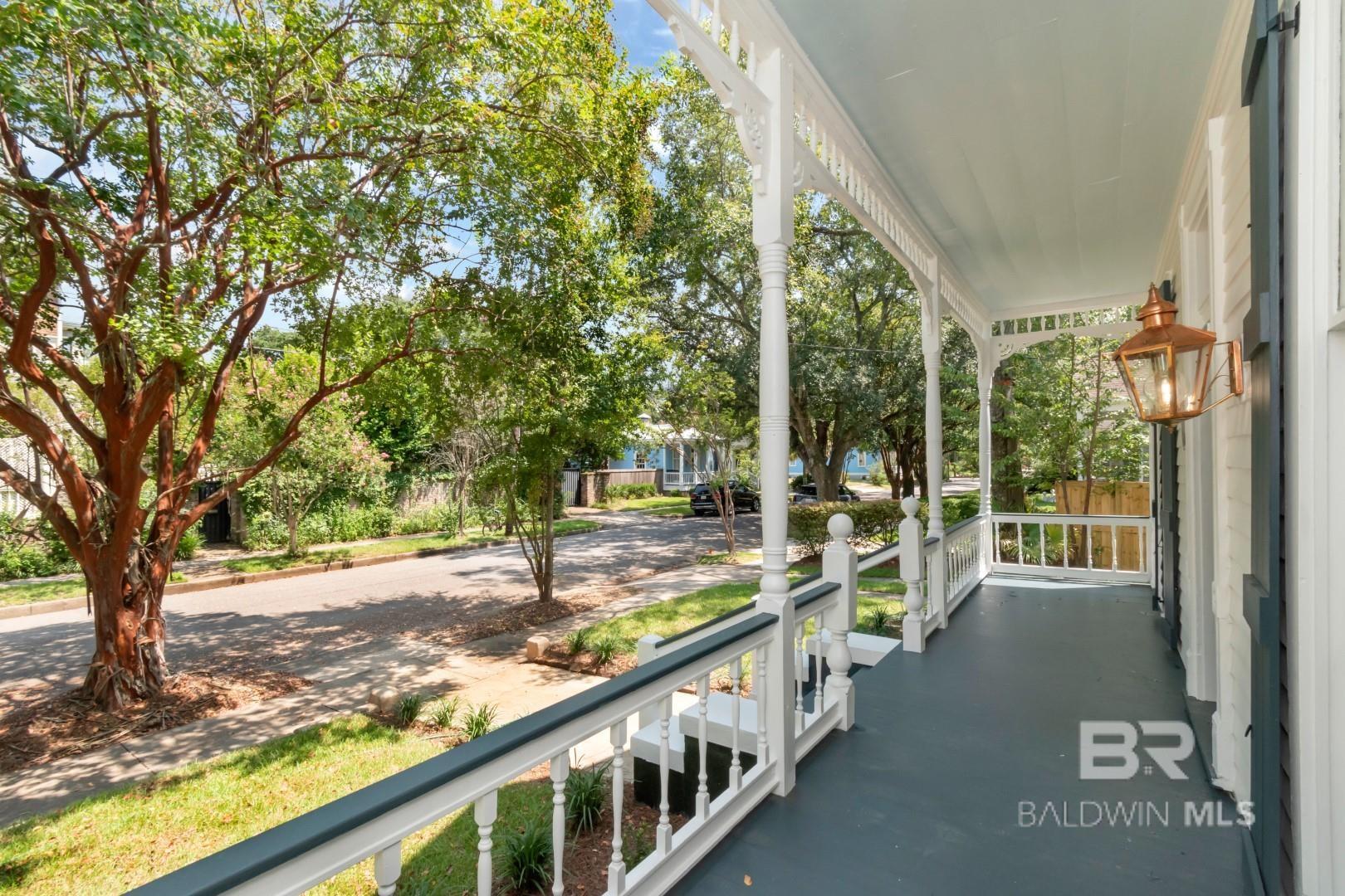 150 S Dearborn Street, Mobile, AL, 36602