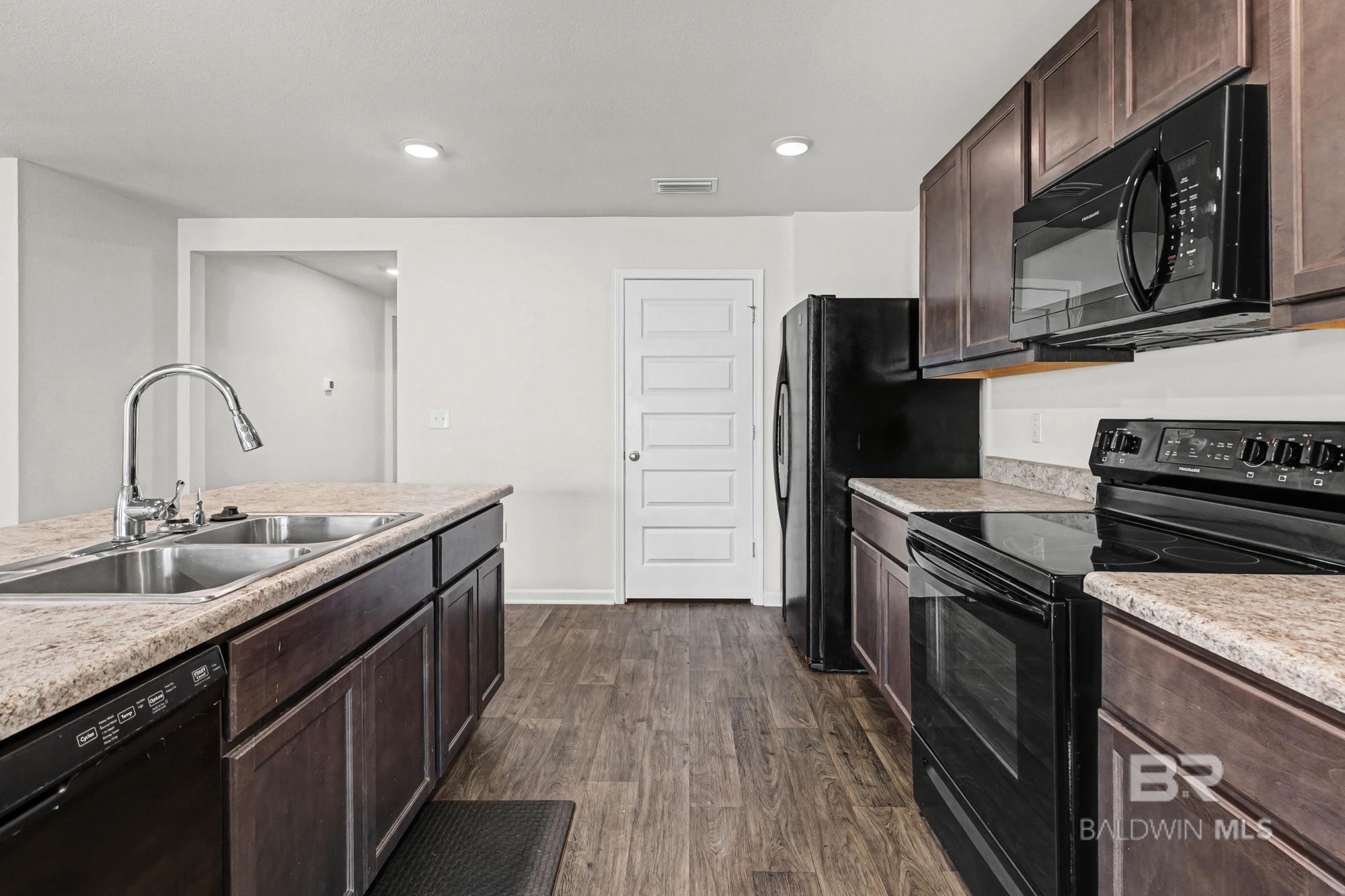 17802 Lewis Smith Drive, Foley, AL, 36535