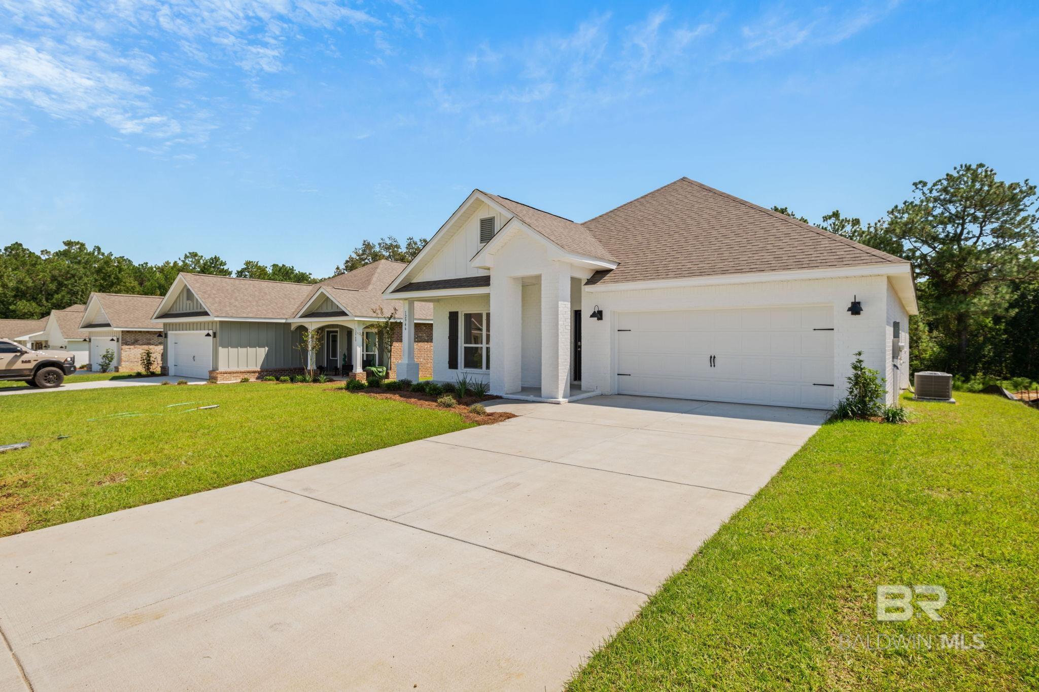 https://zimg.paragon.ice.com/ParagonImages/Property/PG/BCAR/392046/1/0/0/b7b74d9b6cff31d0ca5de8e07e1961f9/7/d860fef6a6b062cb6bc969c46c0d600d/392046-d5cb94ac-4432-4294-bae1-f2334ed4c694.JPG