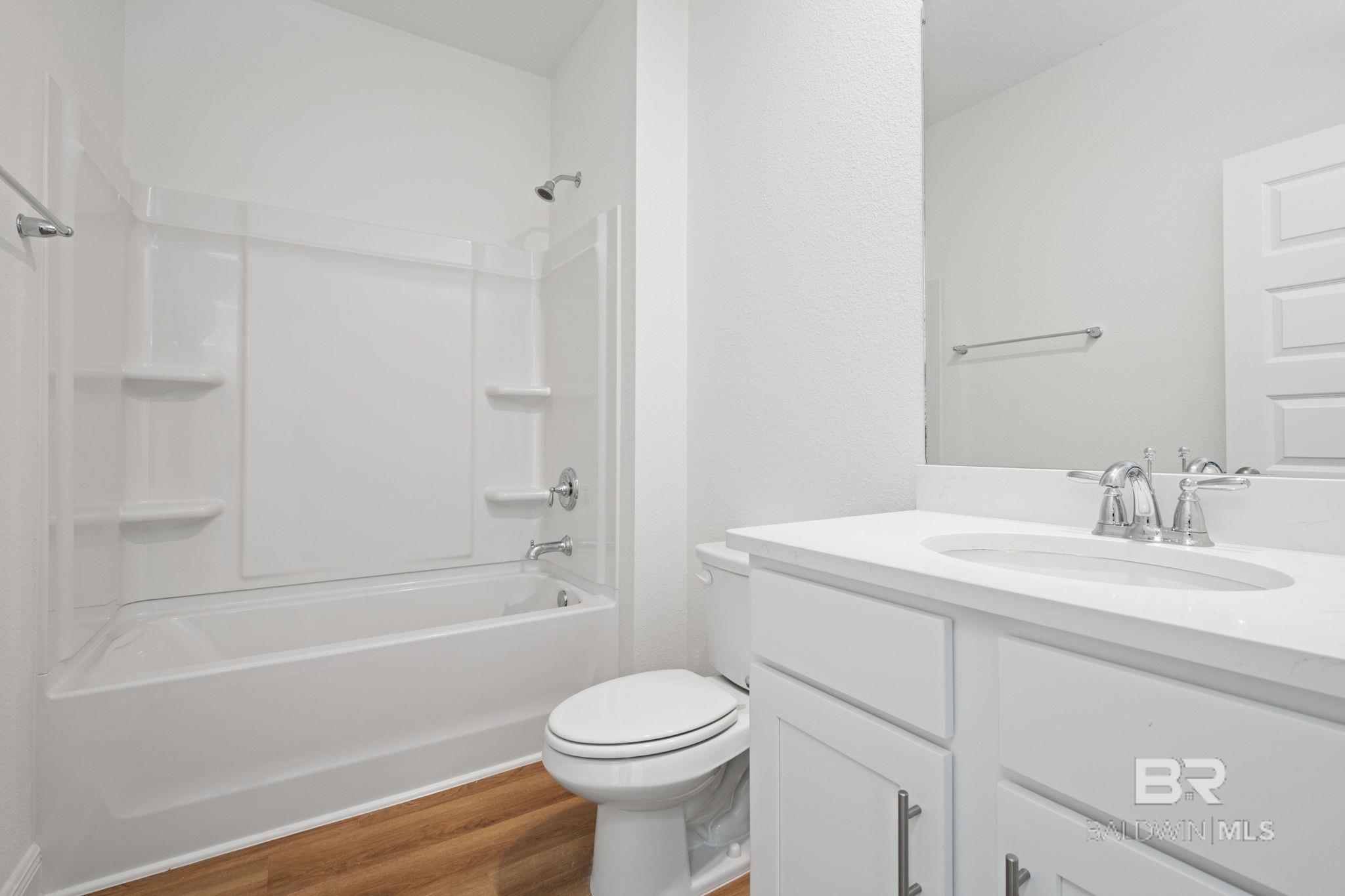 https://zimg.paragon.ice.com/ParagonImages/Property/PG/BCAR/392046/10/0/0/f1bb7773be02889a886f2b358bf83794/7/d860fef6a6b062cb6bc969c46c0d600d/392046-b110cd47-d080-43f7-bb9f-a8fb6ceeb5de.JPG