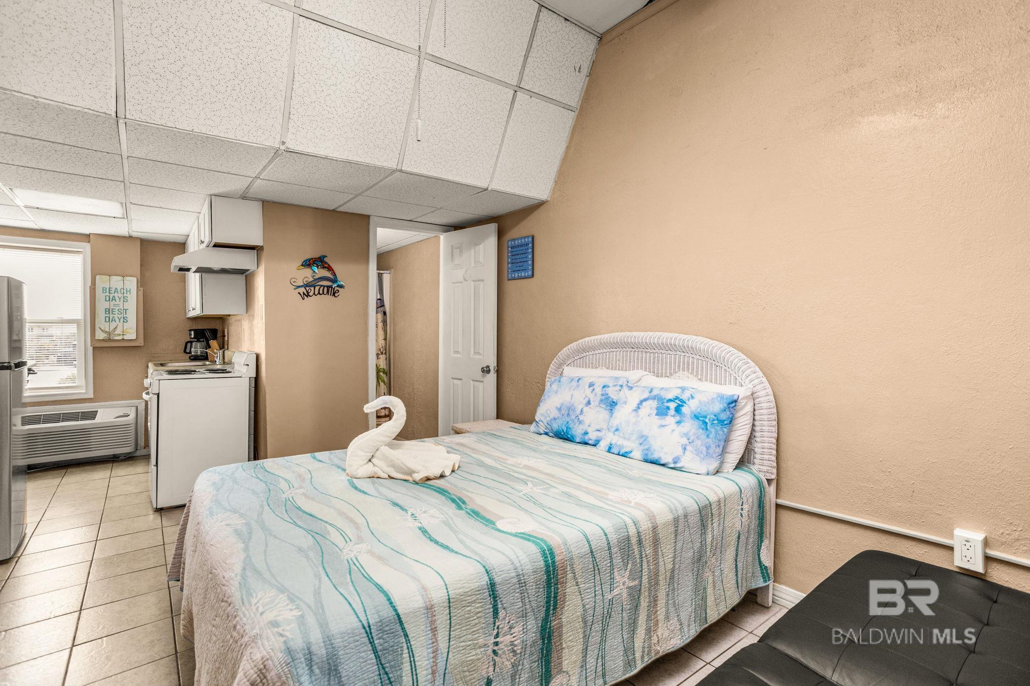 200 E Beach Boulevard UNIT 301, Gulf Shores, AL, 36542