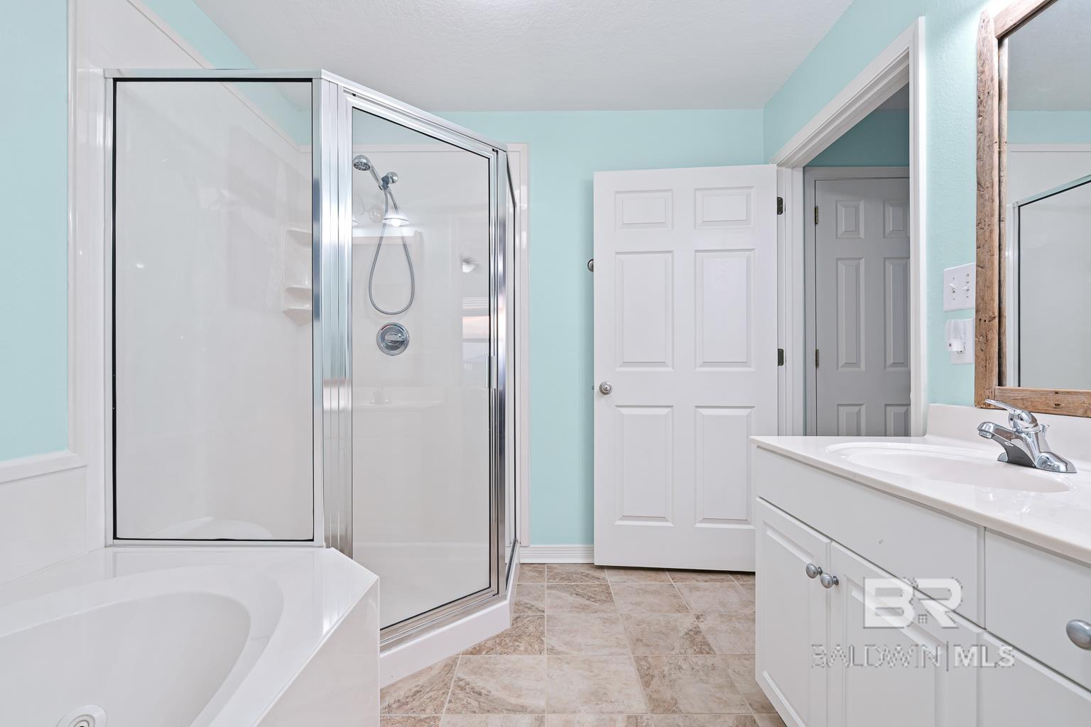 2373 State Highway 180 UNIT 1205, Gulf Shores, AL, 36542