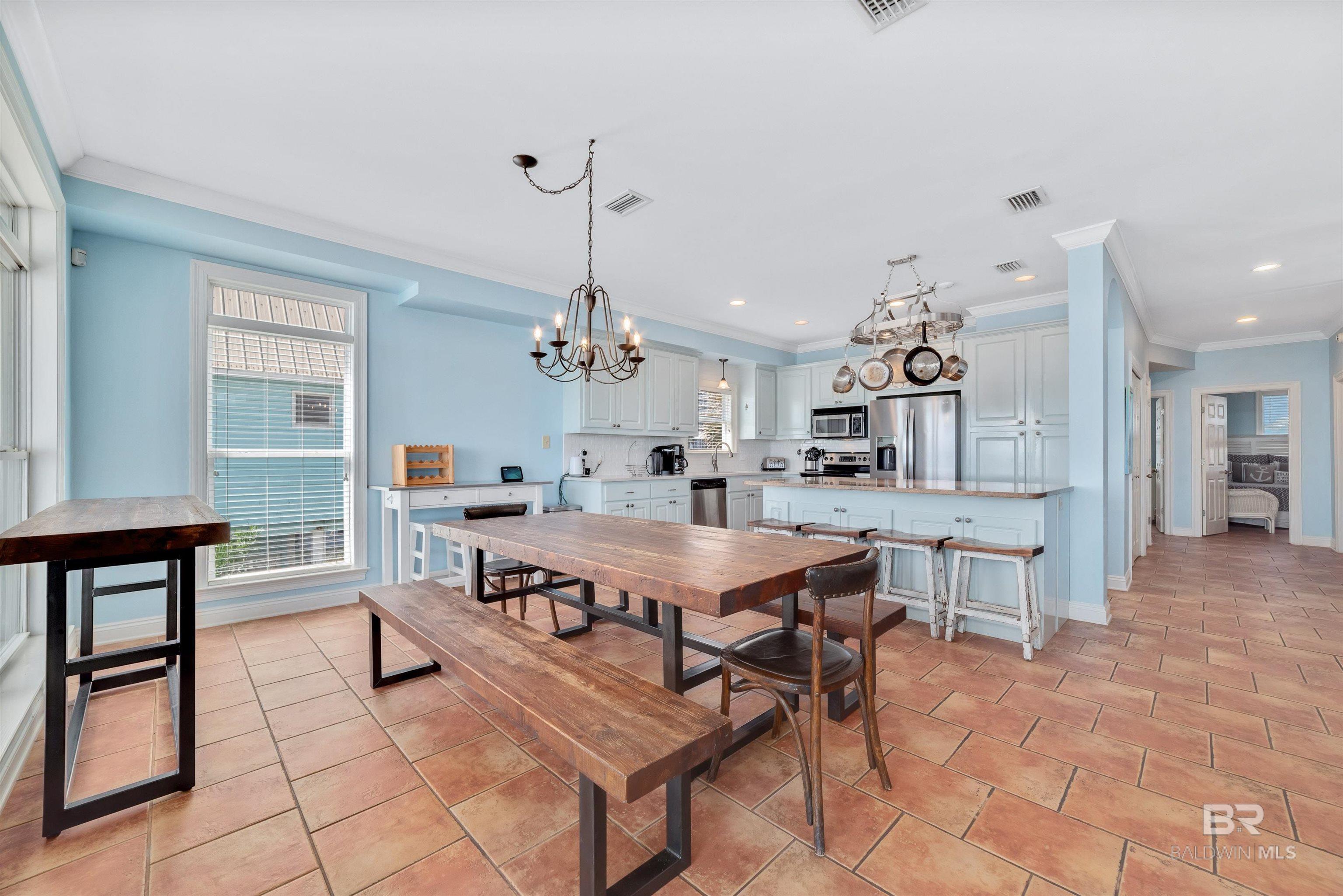 1487 W Beach Boulevard, Gulf Shores, AL, 36542