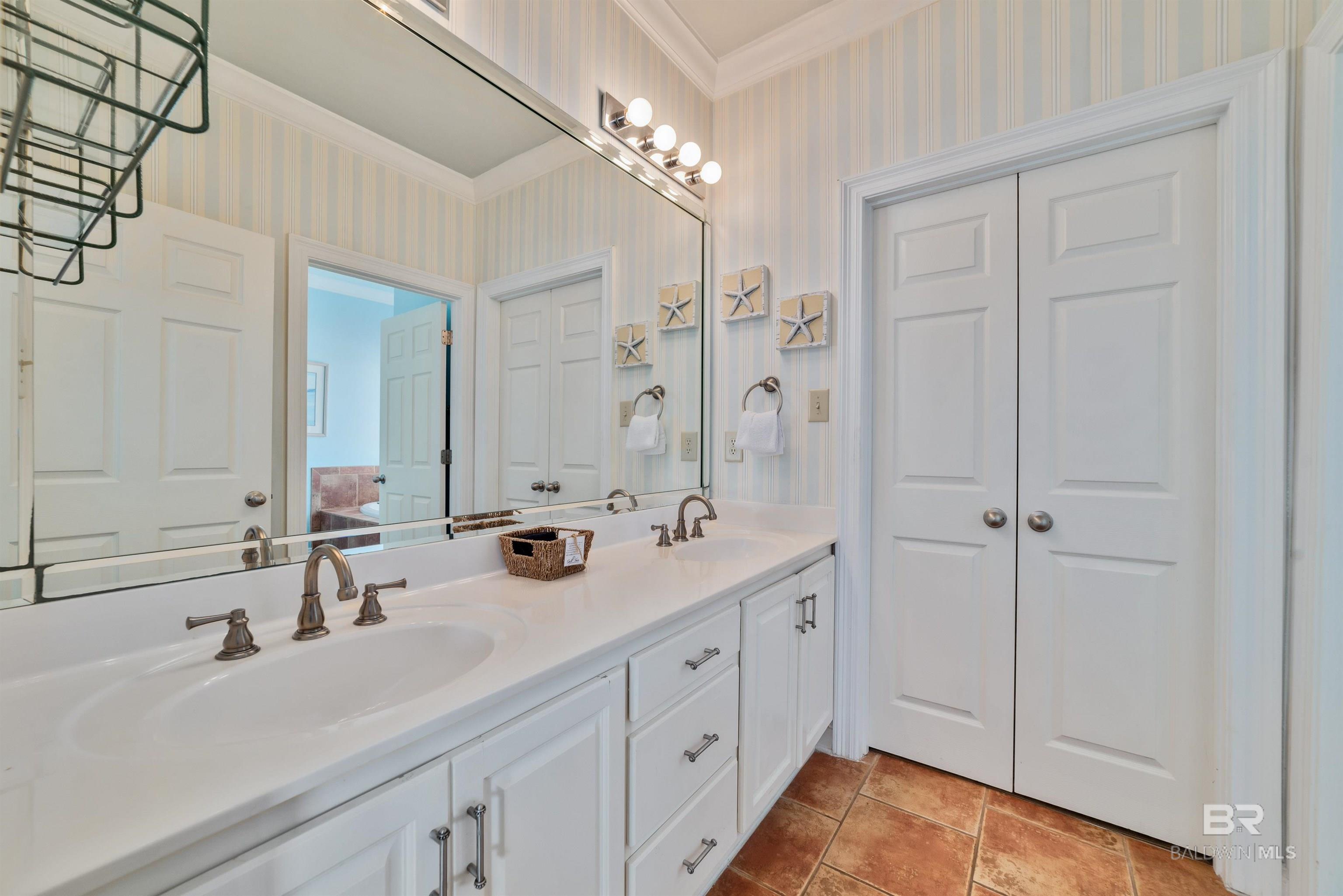 1487 W Beach Boulevard, Gulf Shores, AL, 36542