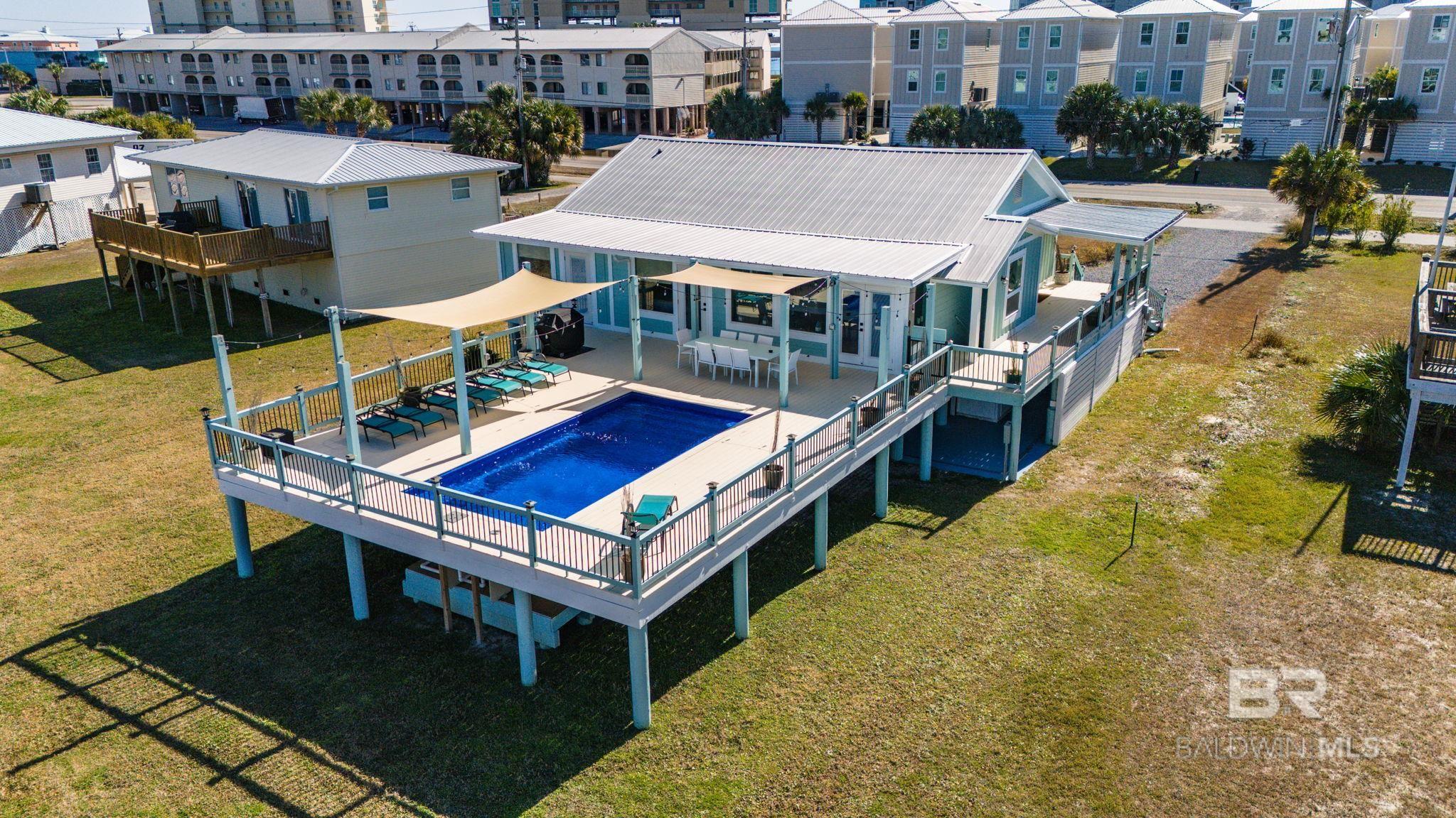 942 W Lagoon Avenue, Gulf Shores, AL, 36542