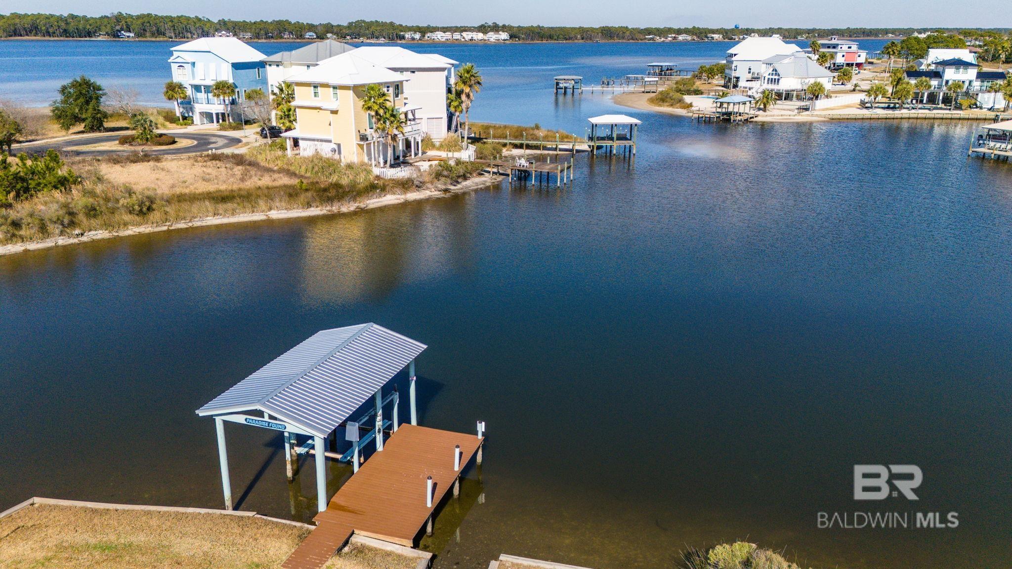 942 W Lagoon Avenue, Gulf Shores, AL, 36542