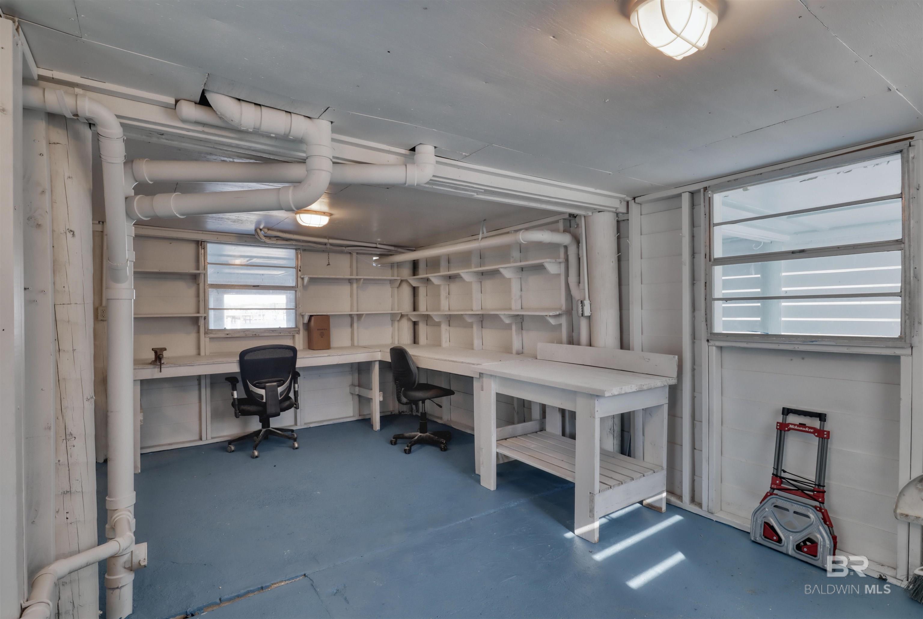 942 W Lagoon Avenue, Gulf Shores, AL, 36542