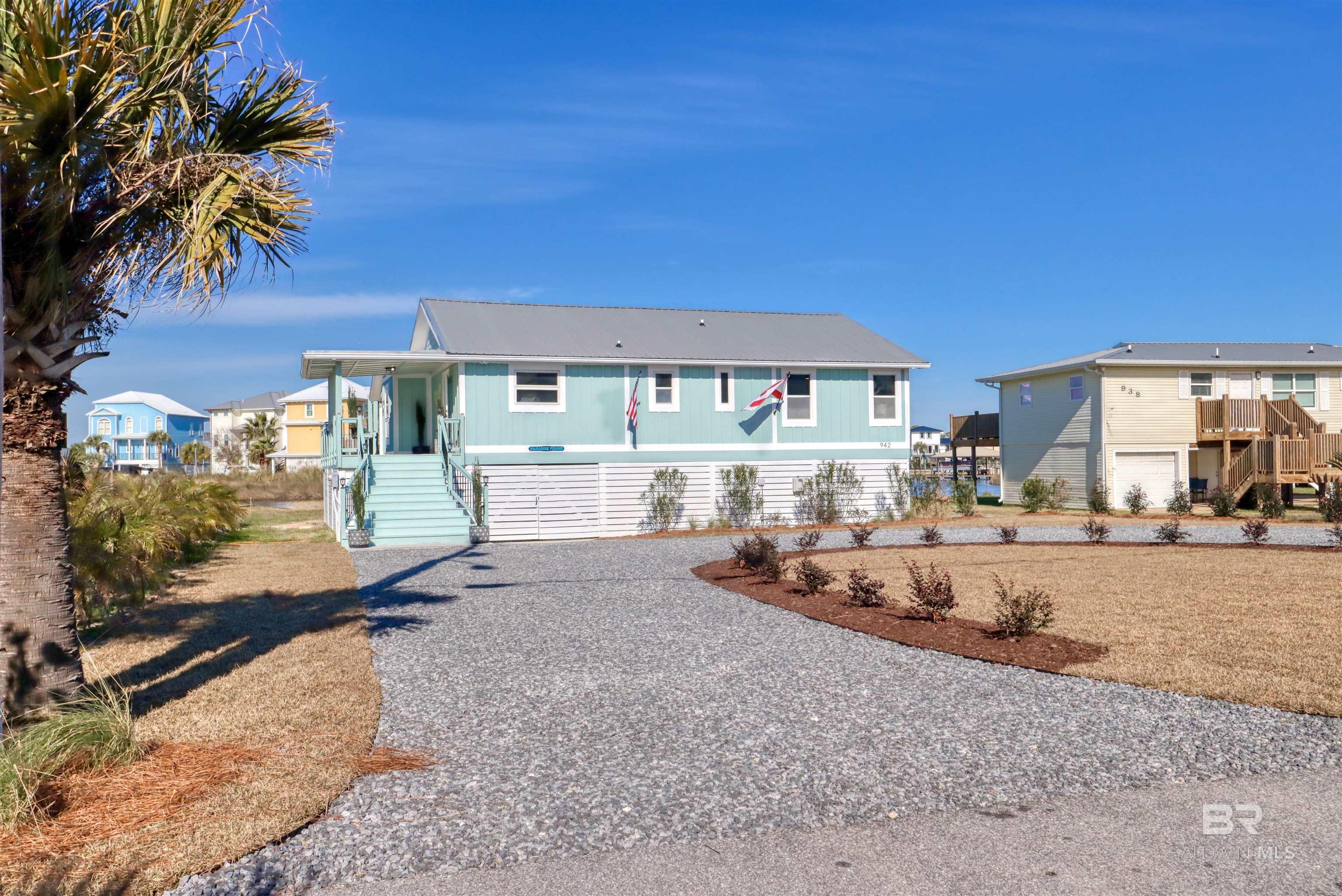 942 W Lagoon Avenue, Gulf Shores, AL, 36542