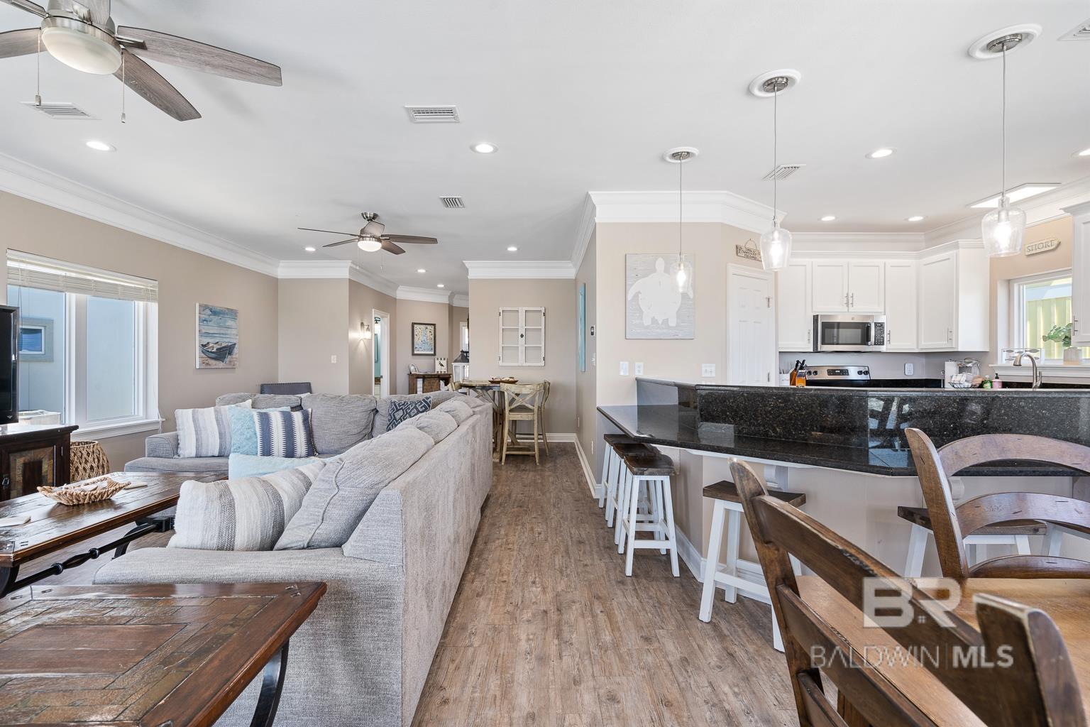 1402 W Dune Drive, Gulf Shores, AL, 36542