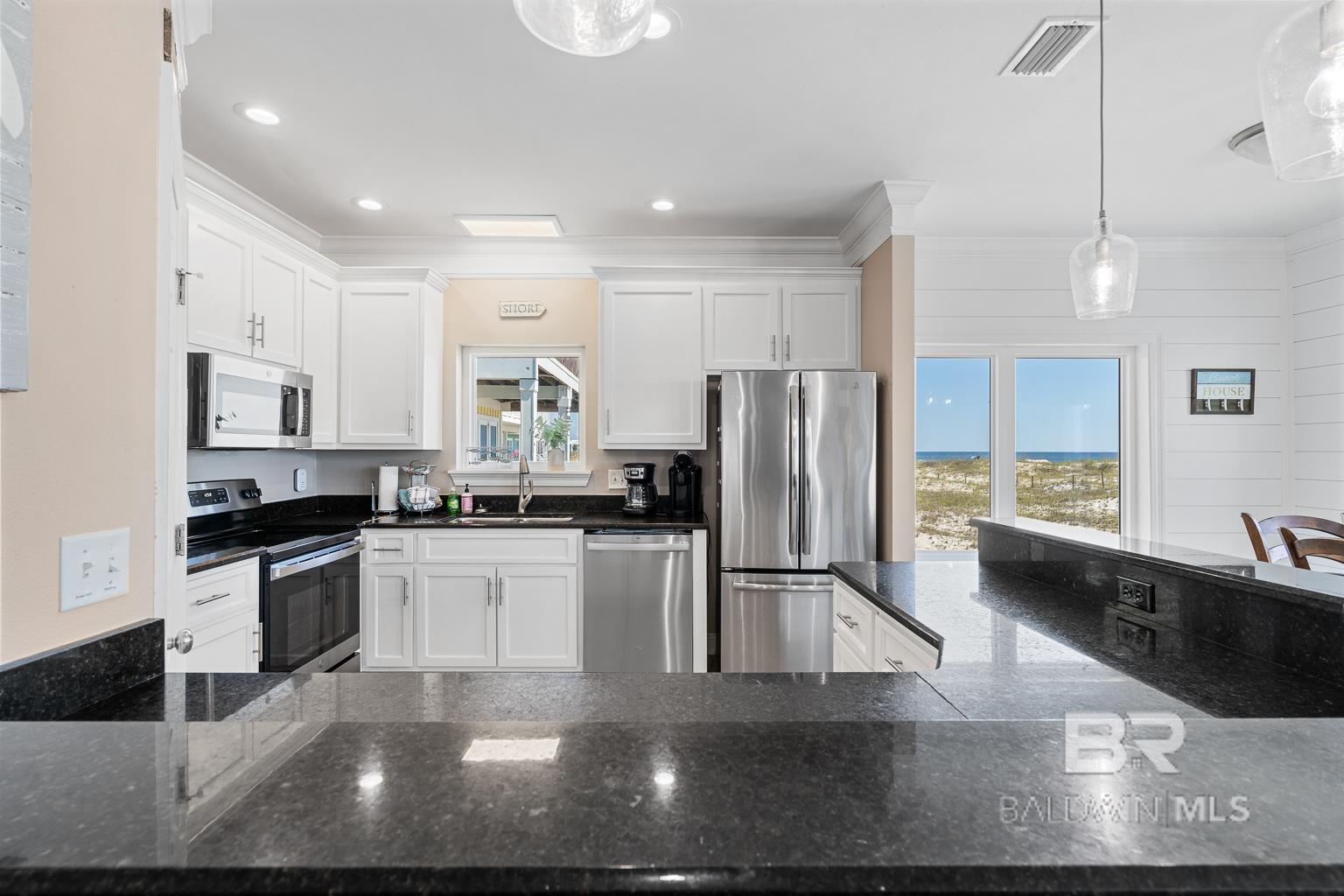 1402 W Dune Drive, Gulf Shores, AL, 36542