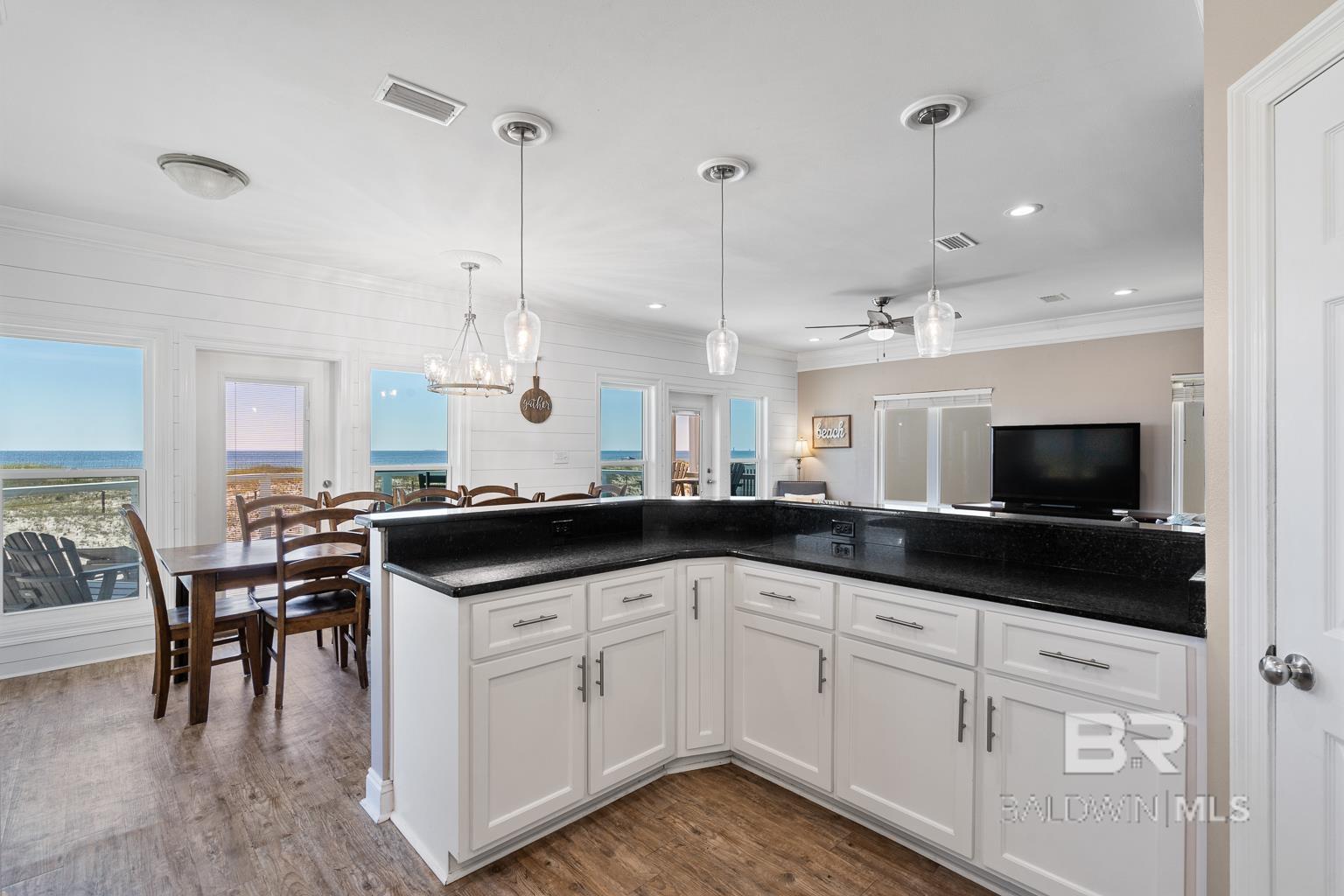 1402 W Dune Drive, Gulf Shores, AL, 36542