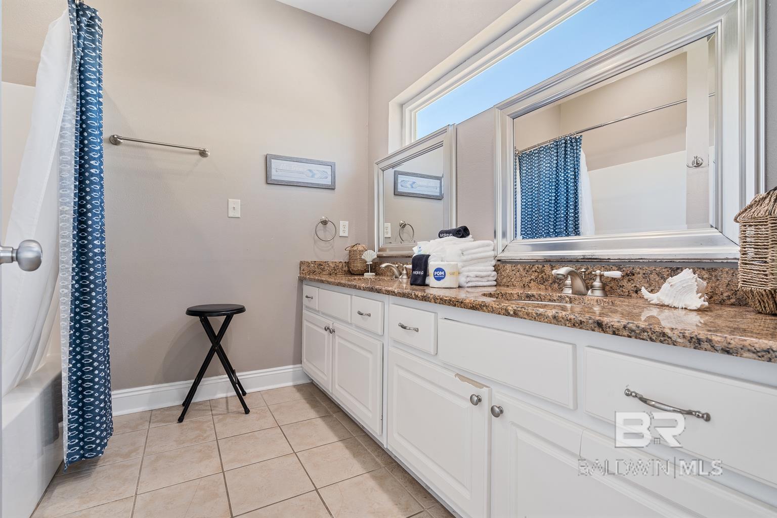 1402 W Dune Drive, Gulf Shores, AL, 36542