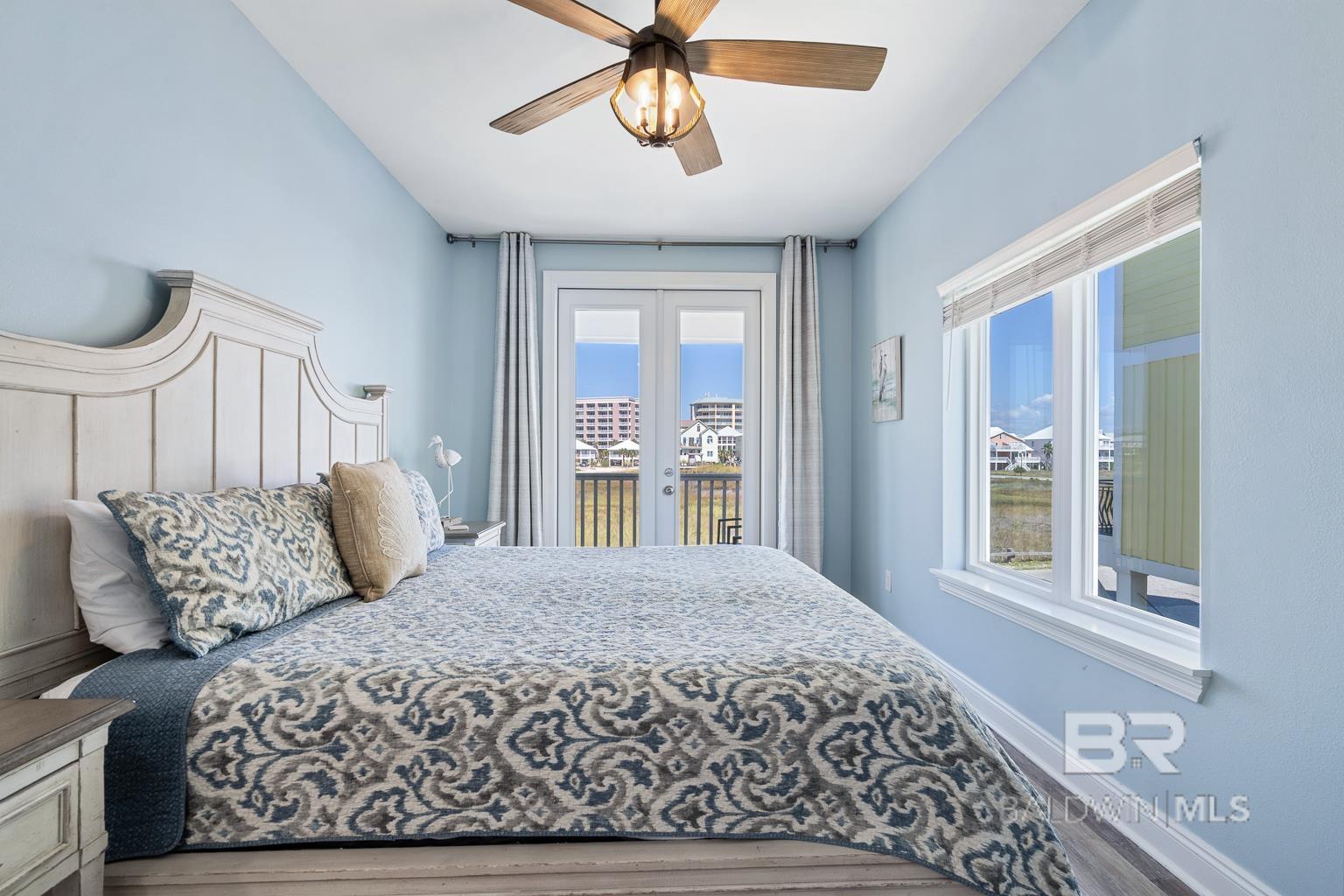 1402 W Dune Drive, Gulf Shores, AL, 36542