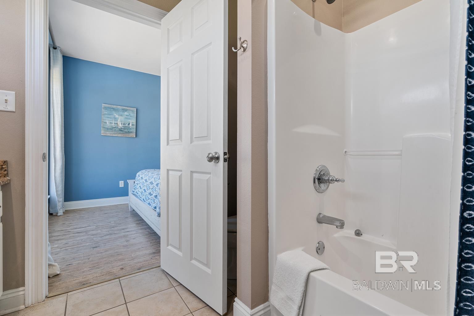 1402 W Dune Drive, Gulf Shores, AL, 36542