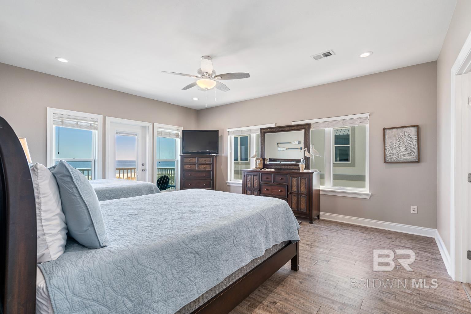 1402 W Dune Drive, Gulf Shores, AL, 36542