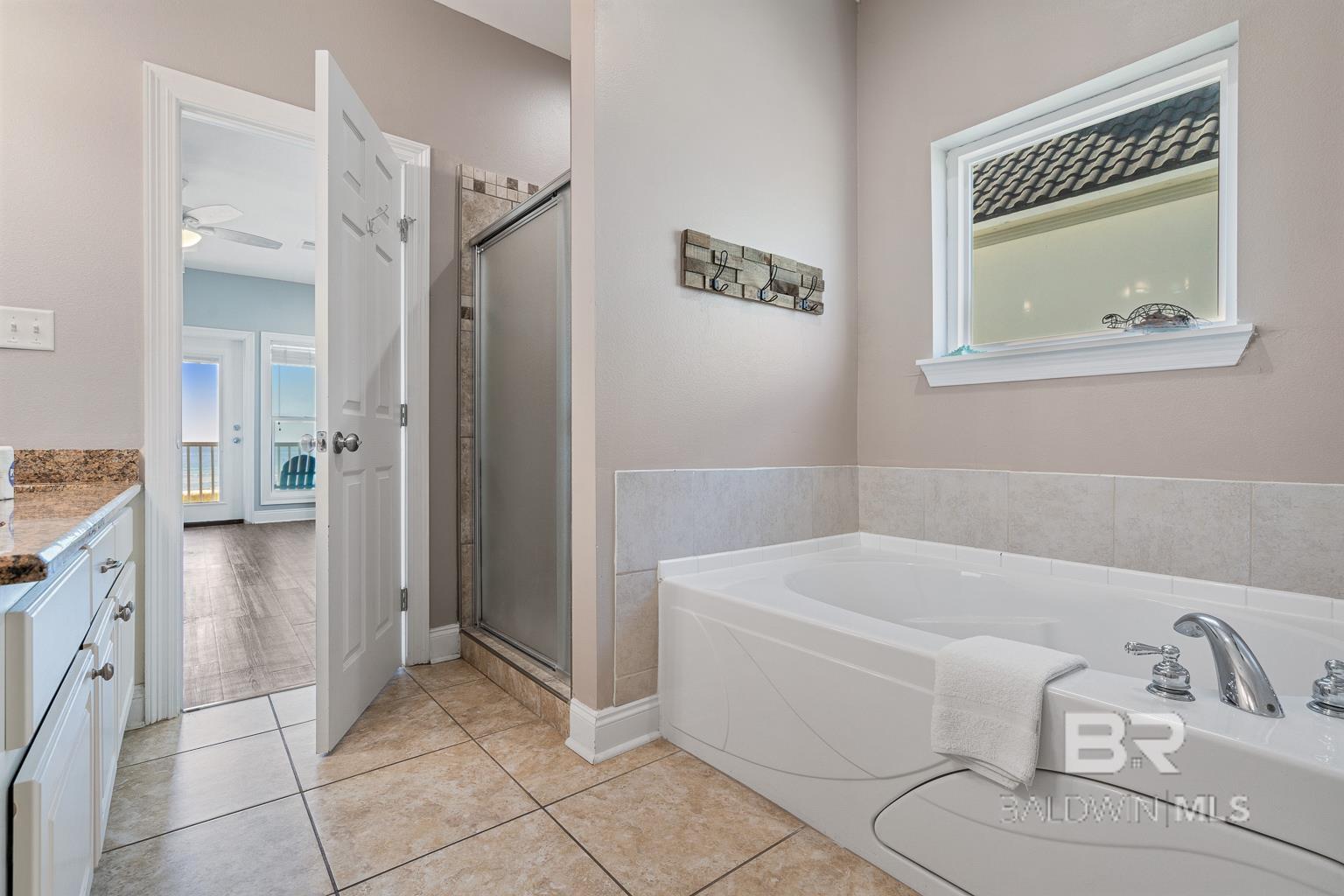 1402 W Dune Drive, Gulf Shores, AL, 36542