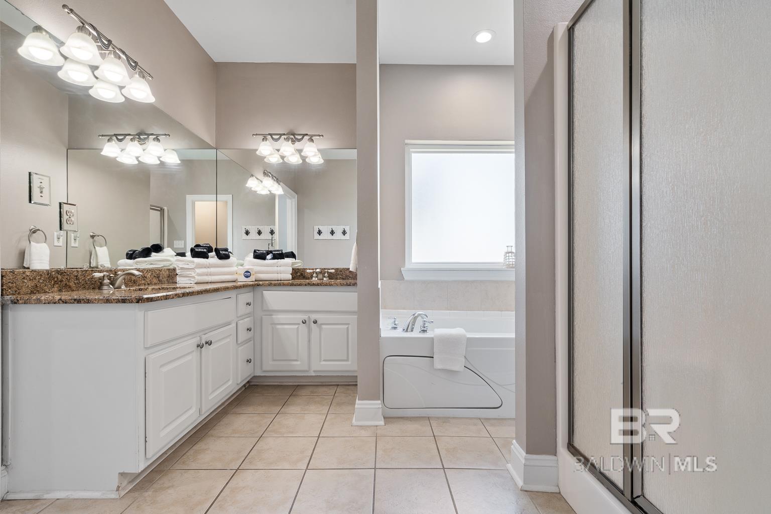 1402 W Dune Drive, Gulf Shores, AL, 36542