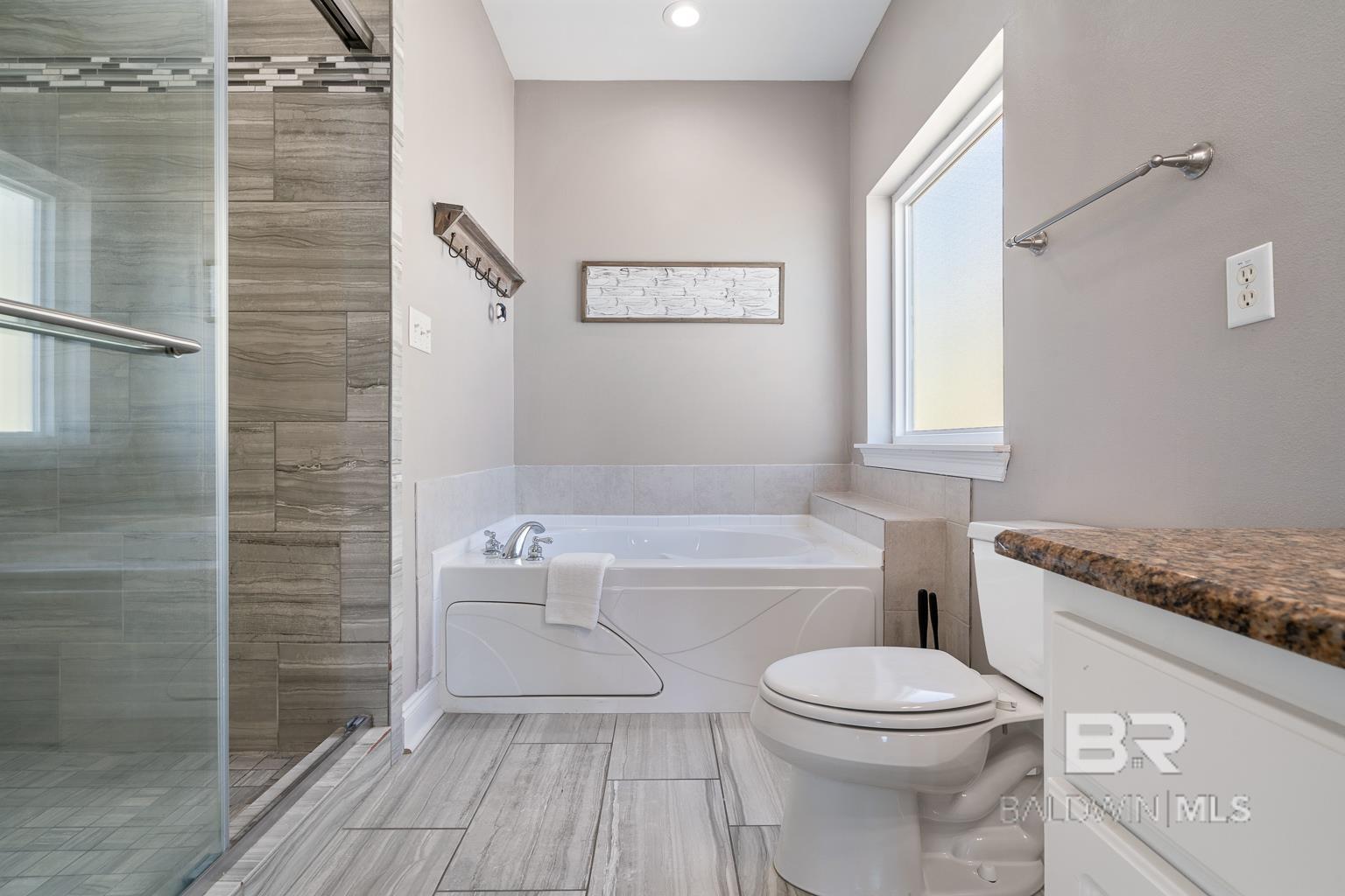1402 W Dune Drive, Gulf Shores, AL, 36542