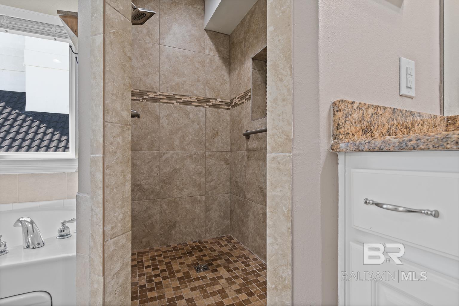 1402 W Dune Drive, Gulf Shores, AL, 36542