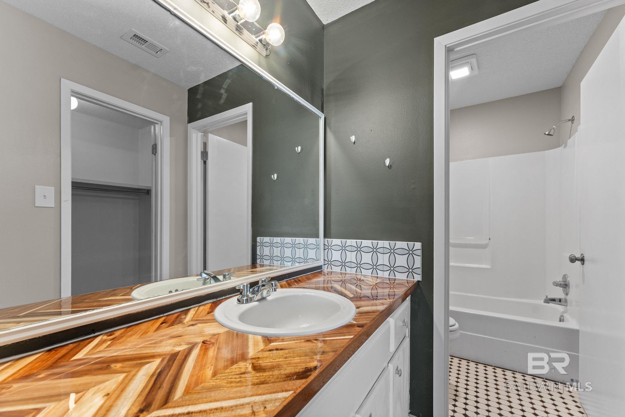 128 W Satsuma Avenue UNIT 128, Foley, AL, 36535