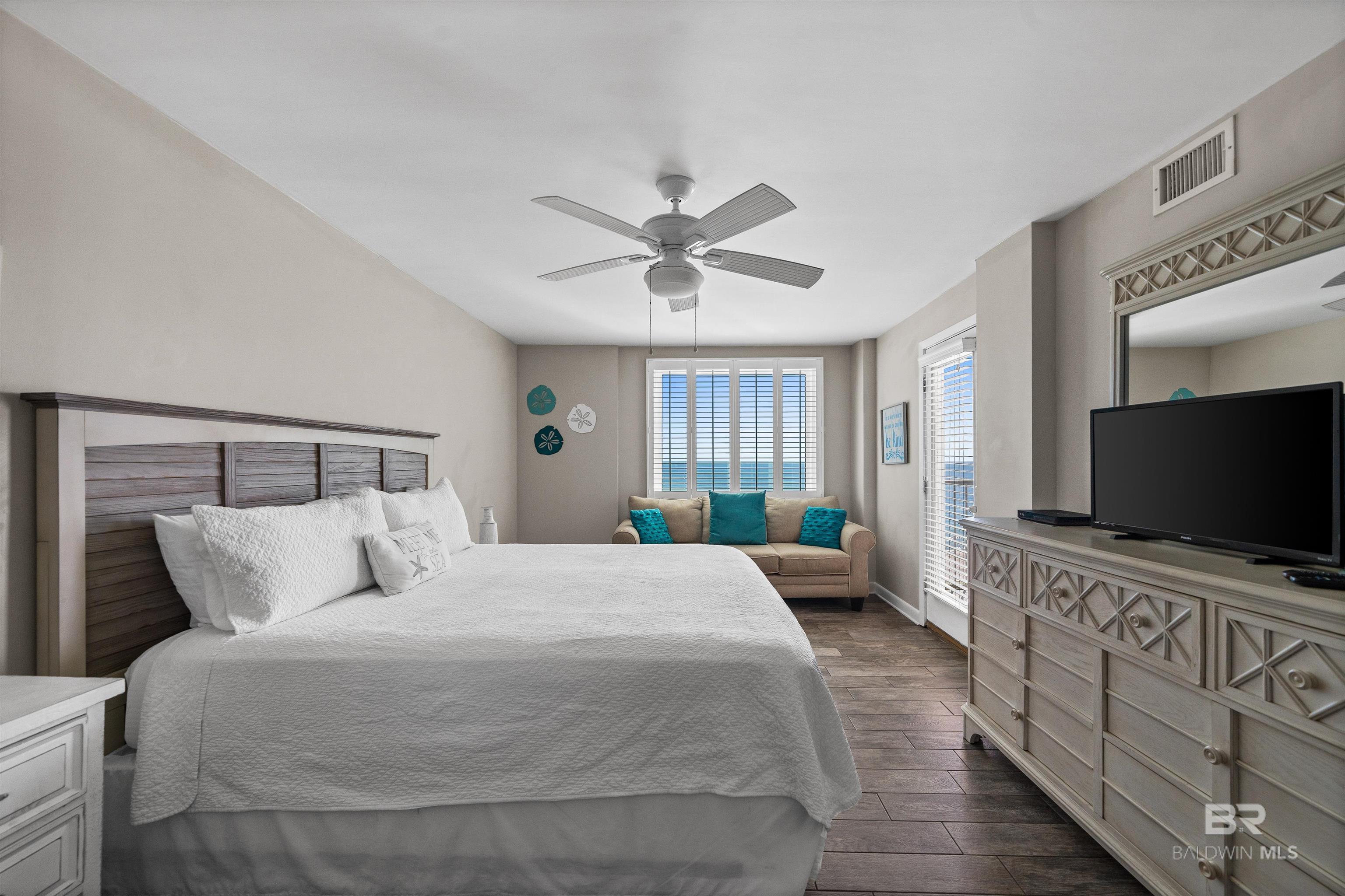 327 E Beach Boulevard UNIT 7B, Gulf Shores, AL, 36542