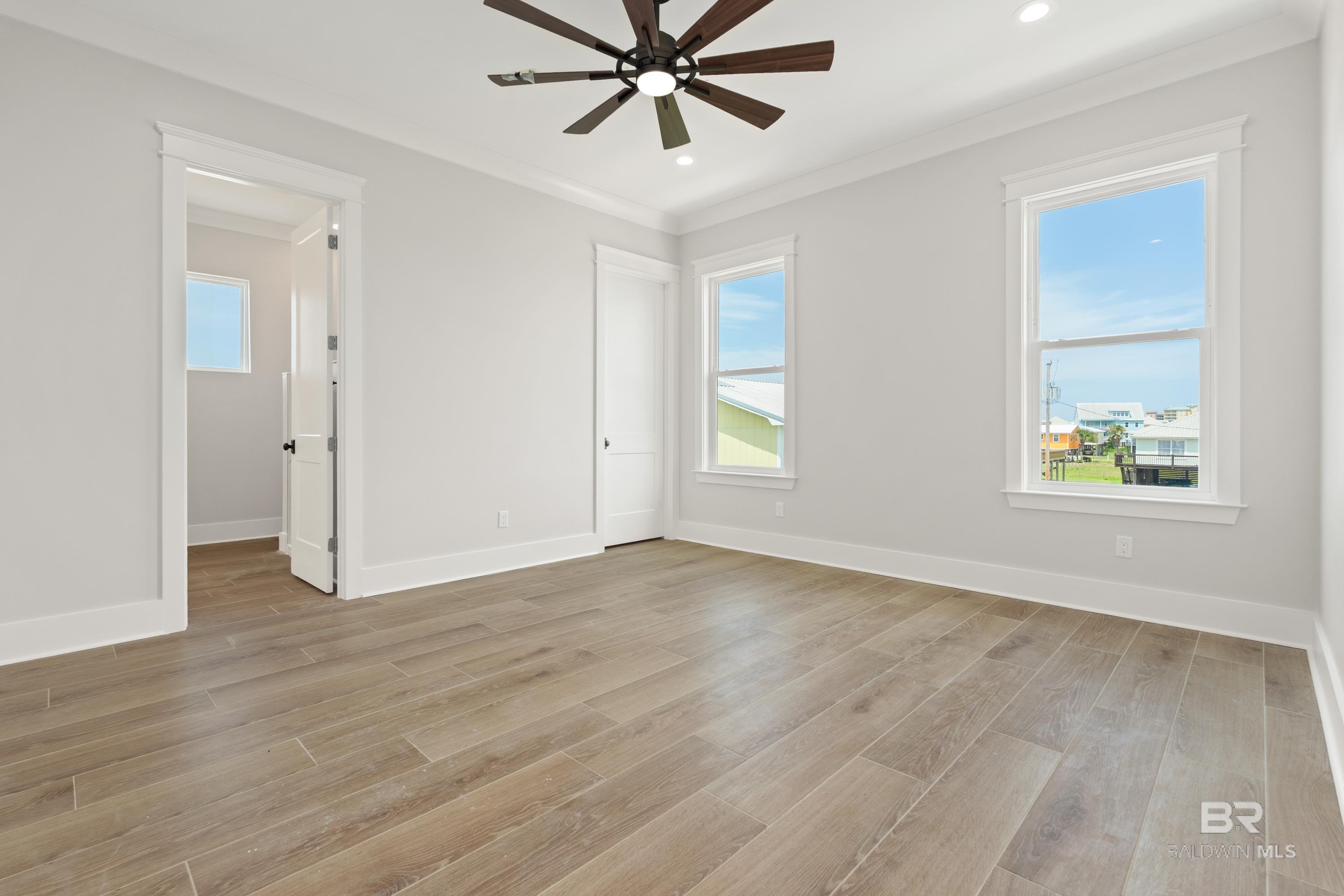 https://zimg.paragon.ice.com/ParagonImages/Property/PG/BCAR/392186/11/0/0/b13dca9304f28402dcae34c339bc565a/7/0cb28579eca7917a0c027b9141680408/392186-9907c636-6759-42f4-8809-10ae507fa6ce.JPG