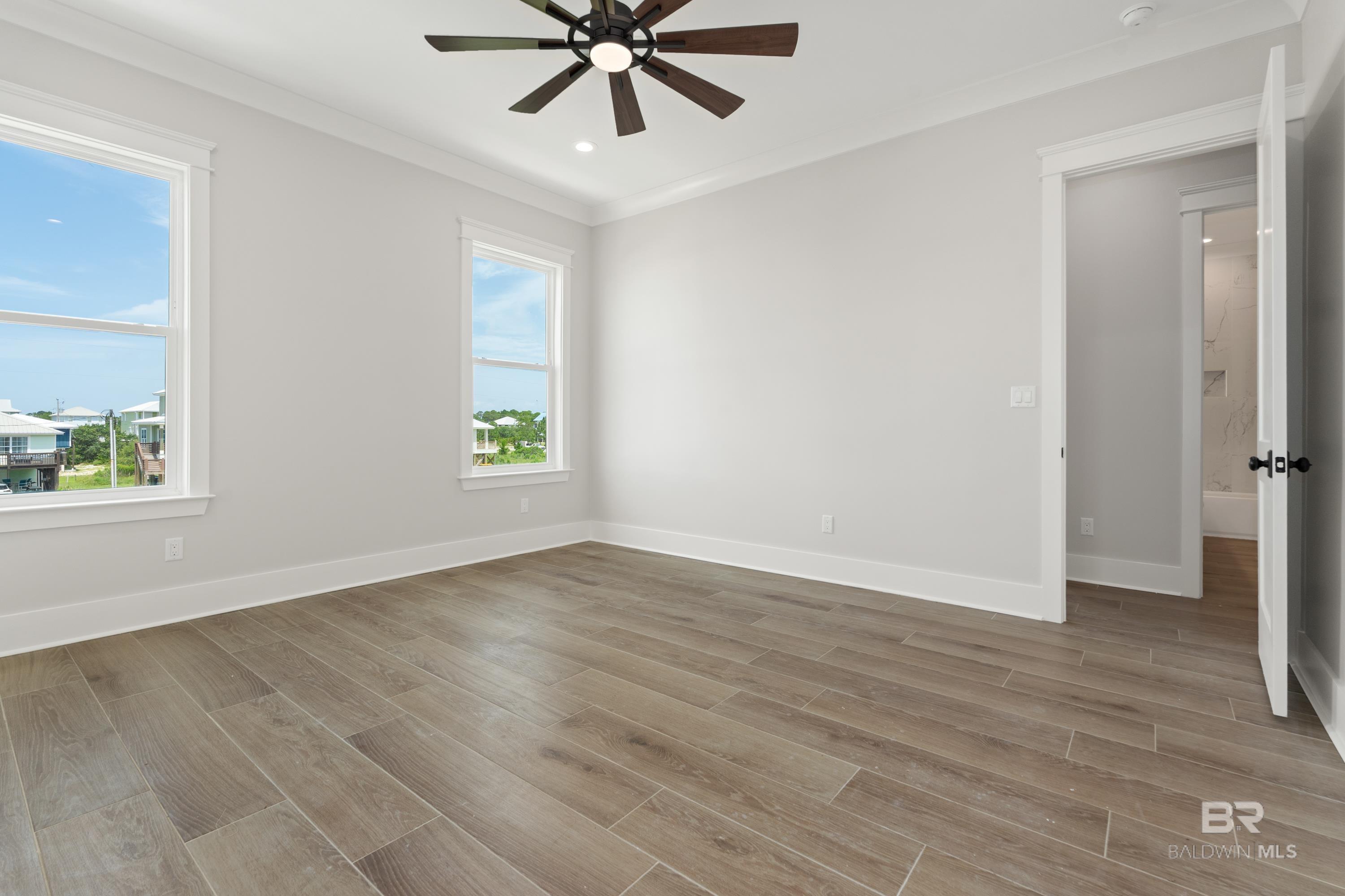 https://zimg.paragon.ice.com/ParagonImages/Property/PG/BCAR/392186/12/0/0/b229182cd78dcb9b0dd5a73d50553539/7/0cb28579eca7917a0c027b9141680408/392186-decddc82-b4df-48d5-8498-ccedbae3c313.JPG