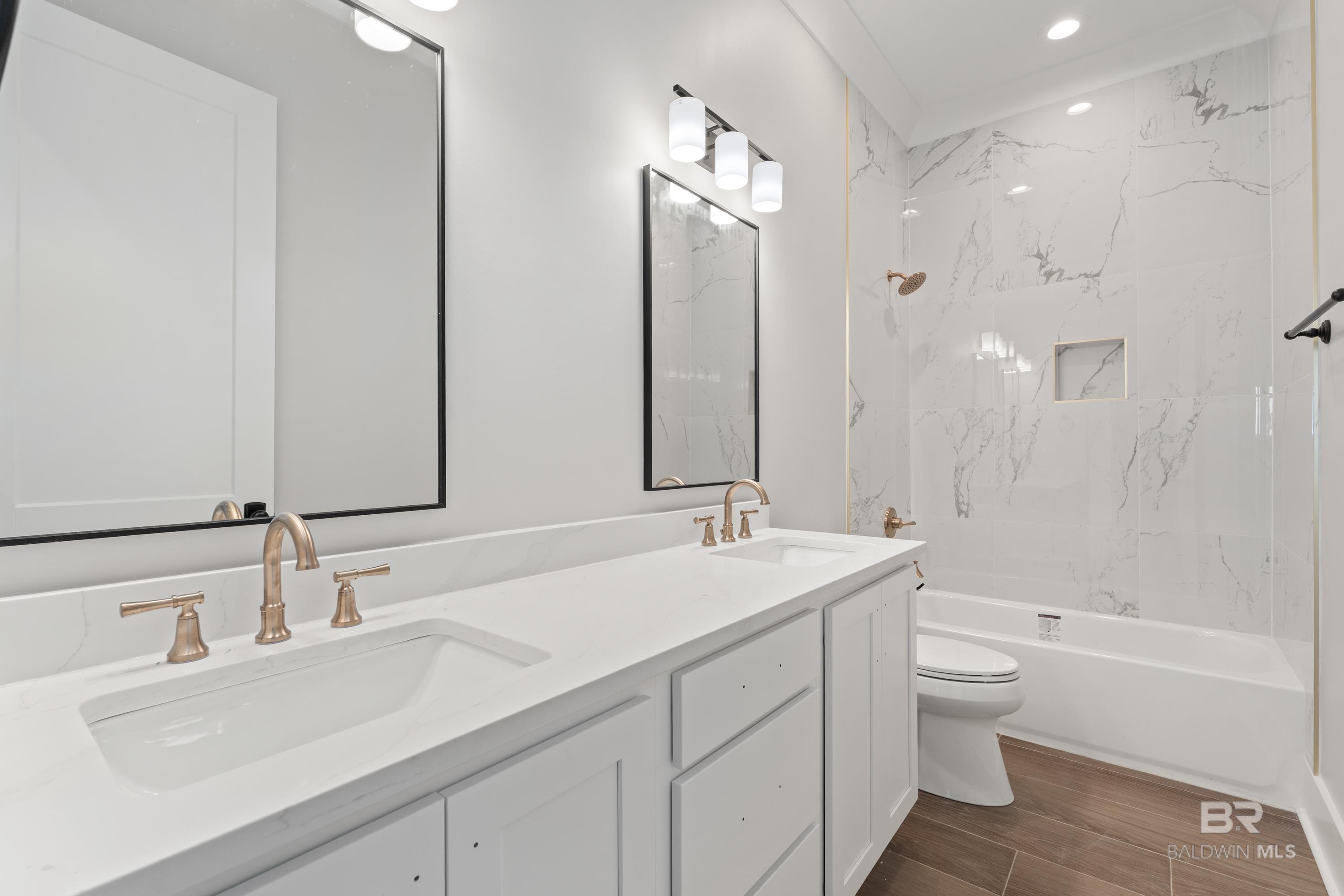 https://zimg.paragon.ice.com/ParagonImages/Property/PG/BCAR/392186/16/0/0/4be70d389169cc74a502ae988c2019ab/7/0cb28579eca7917a0c027b9141680408/392186-bc412e19-d05d-42aa-84fb-95dbb2235ee7.JPG