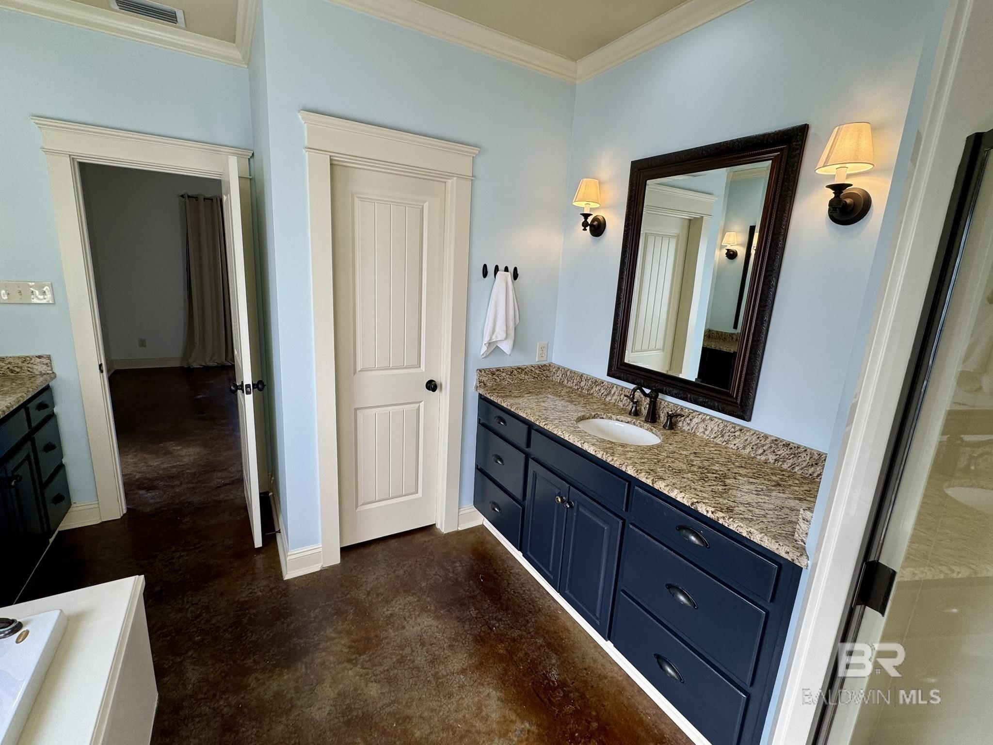 Spanish Fort, AL, 36527