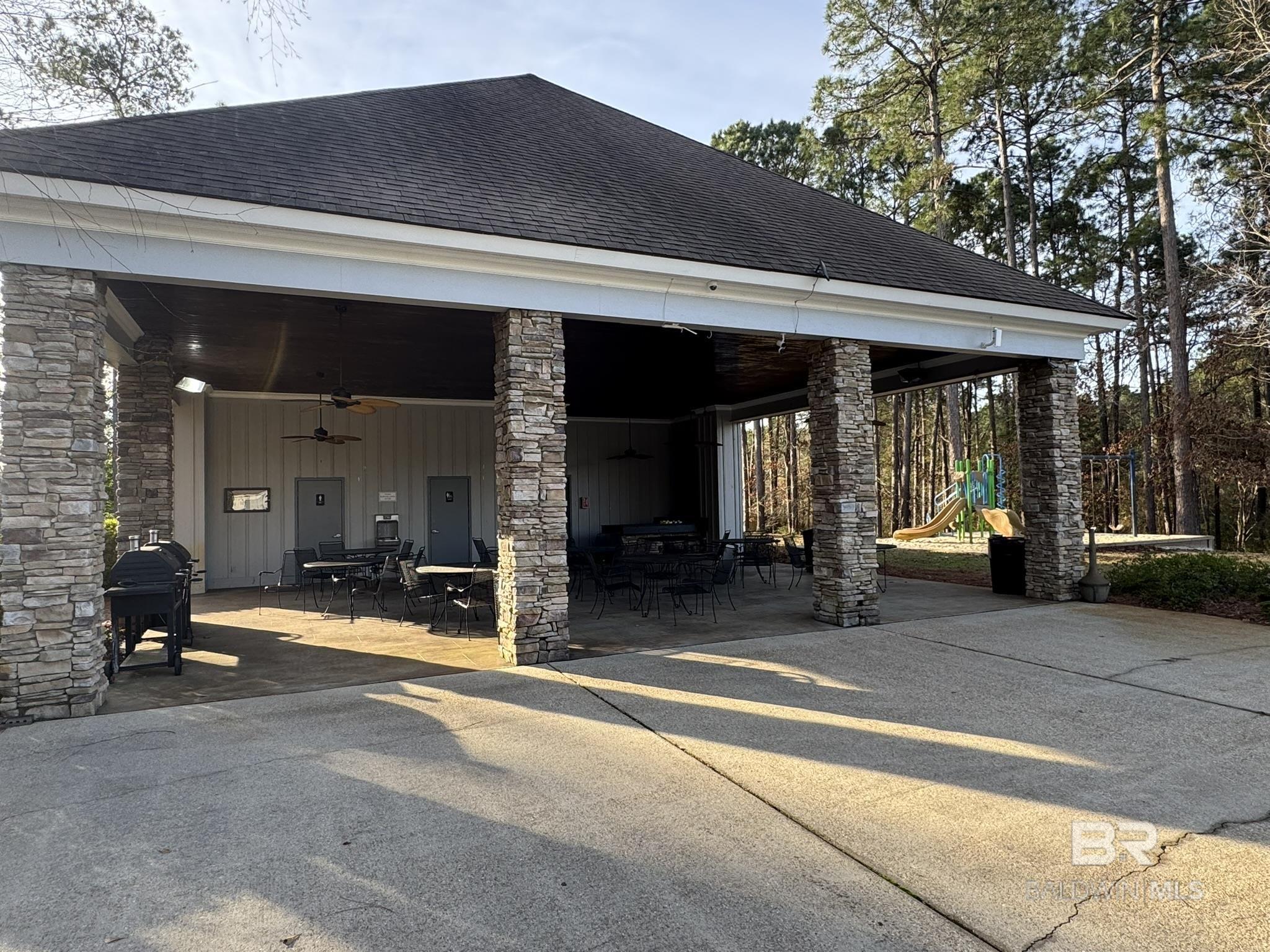 Spanish Fort, AL, 36527