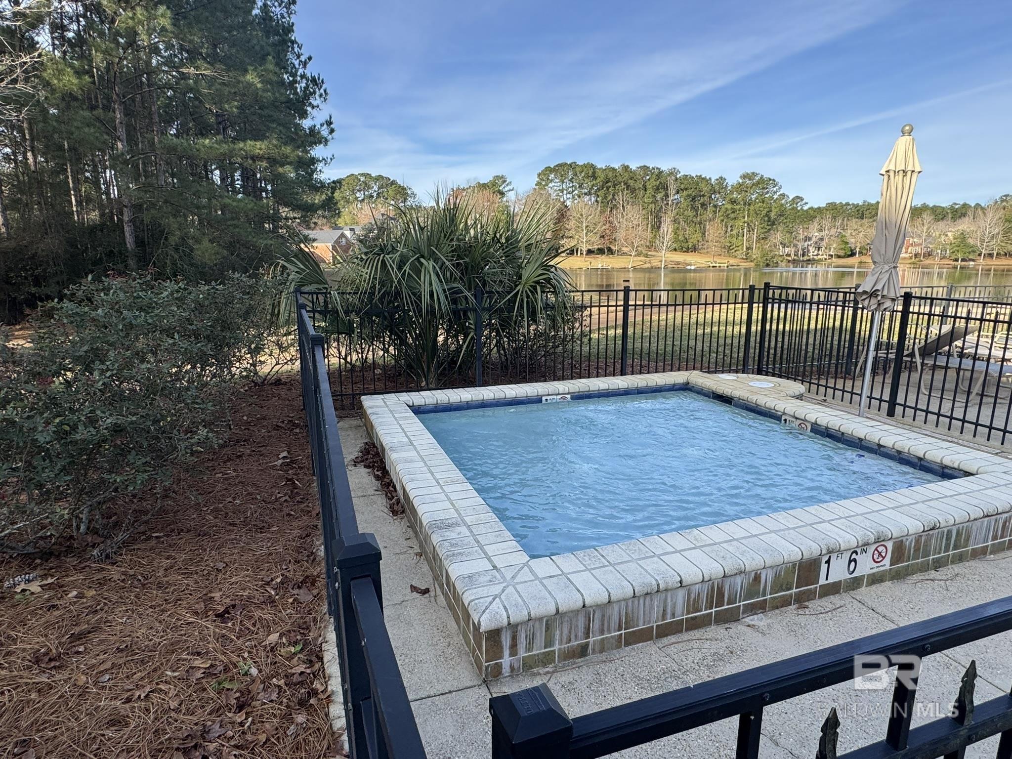 Spanish Fort, AL, 36527