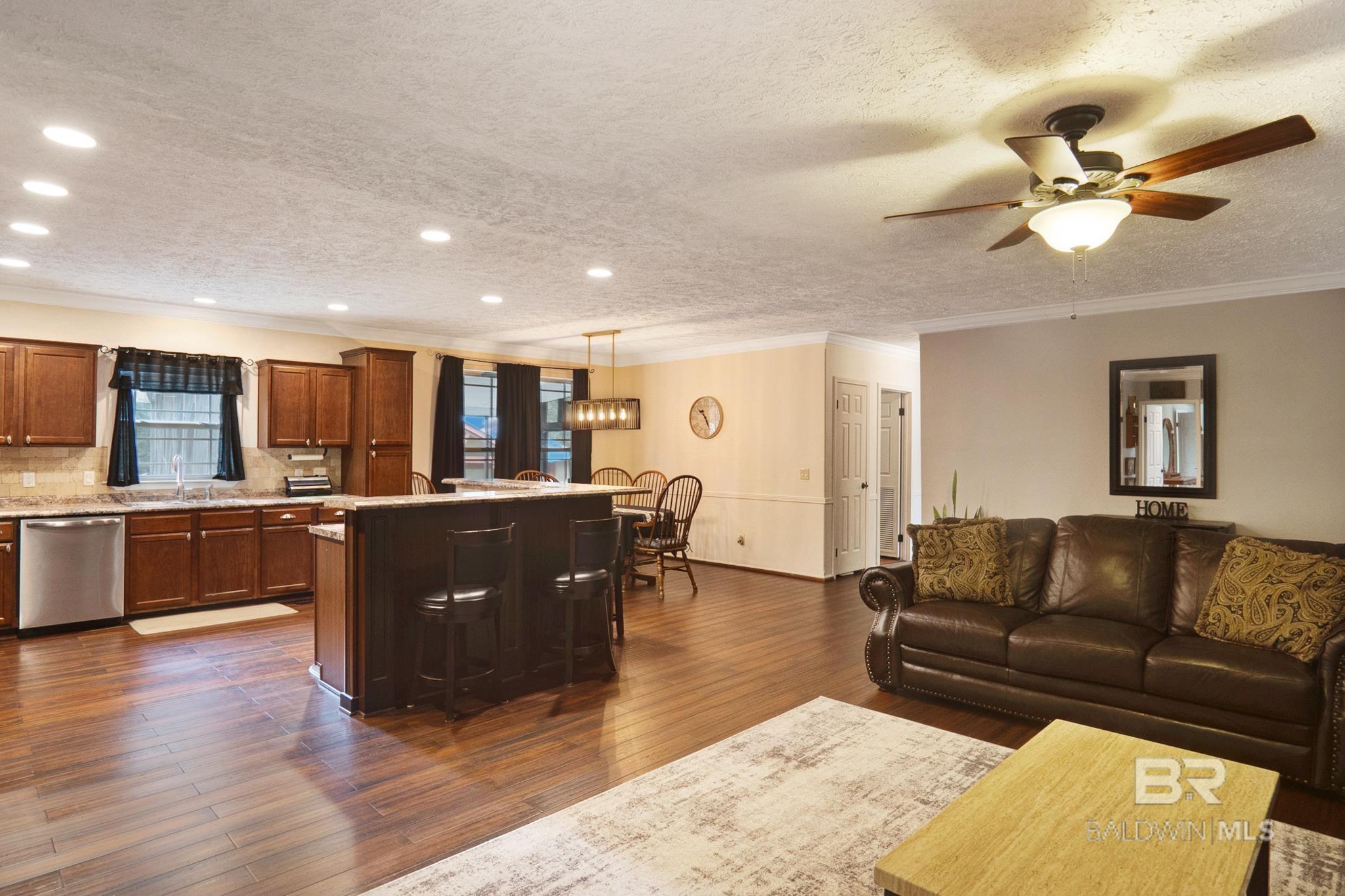 32578 W Carrier Drive, Lillian, AL, 36549