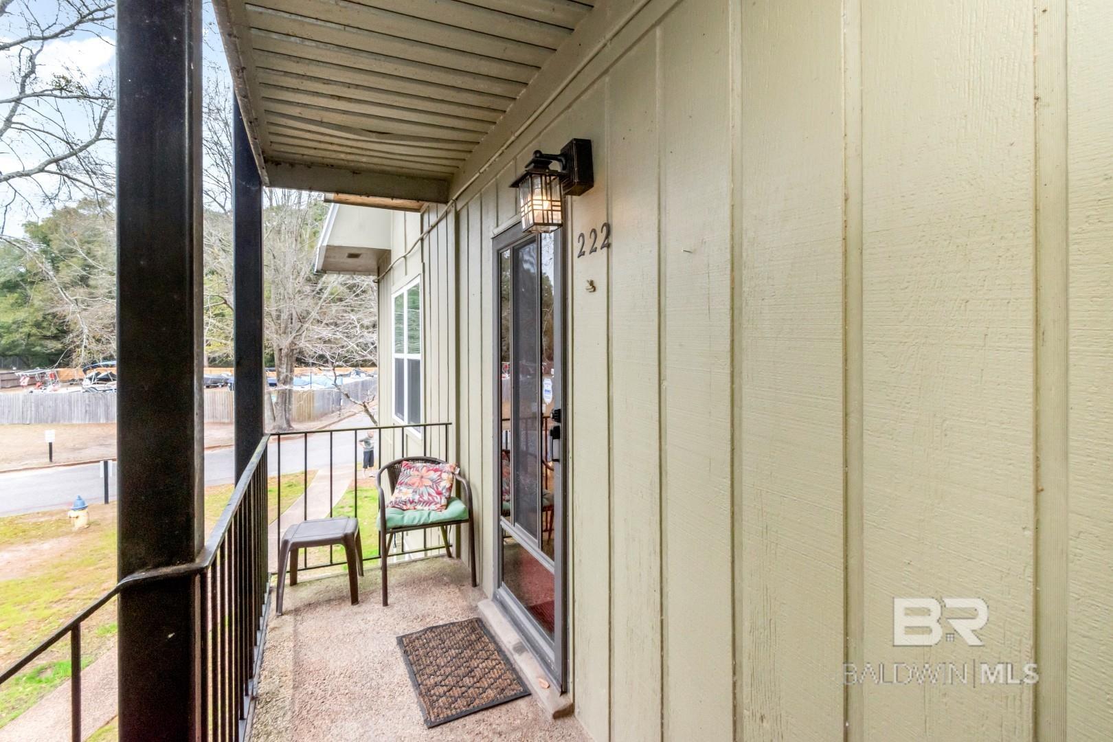 222 Riverbend Drive #222