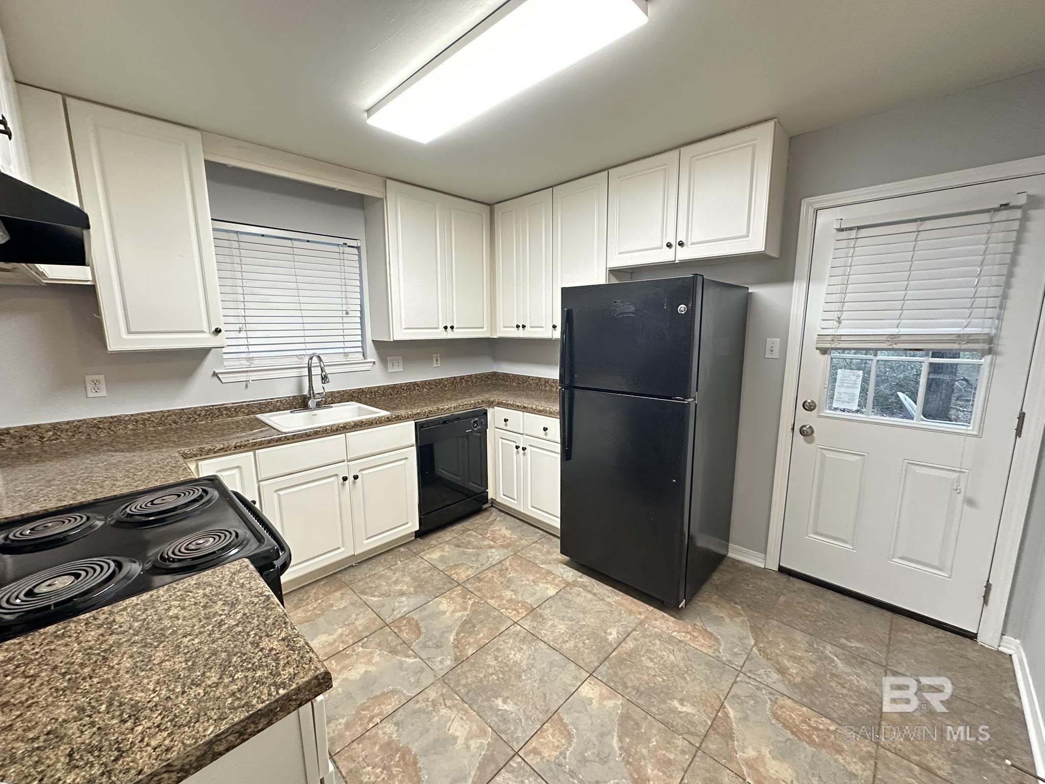 60 Summer Oaks Drive, Daphne, AL, 36526