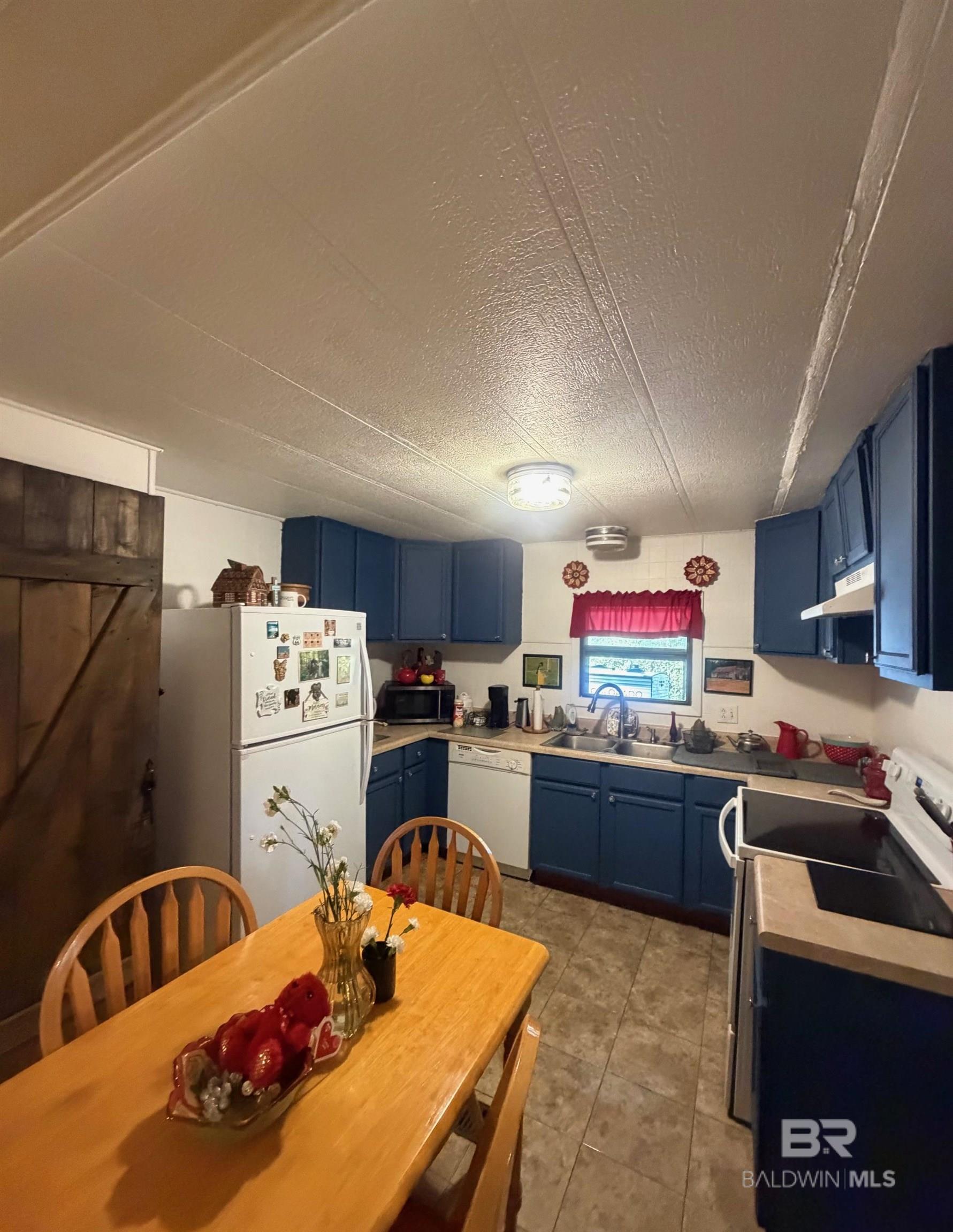 1430 Ridgewood Drive, Lillian, AL, 36549