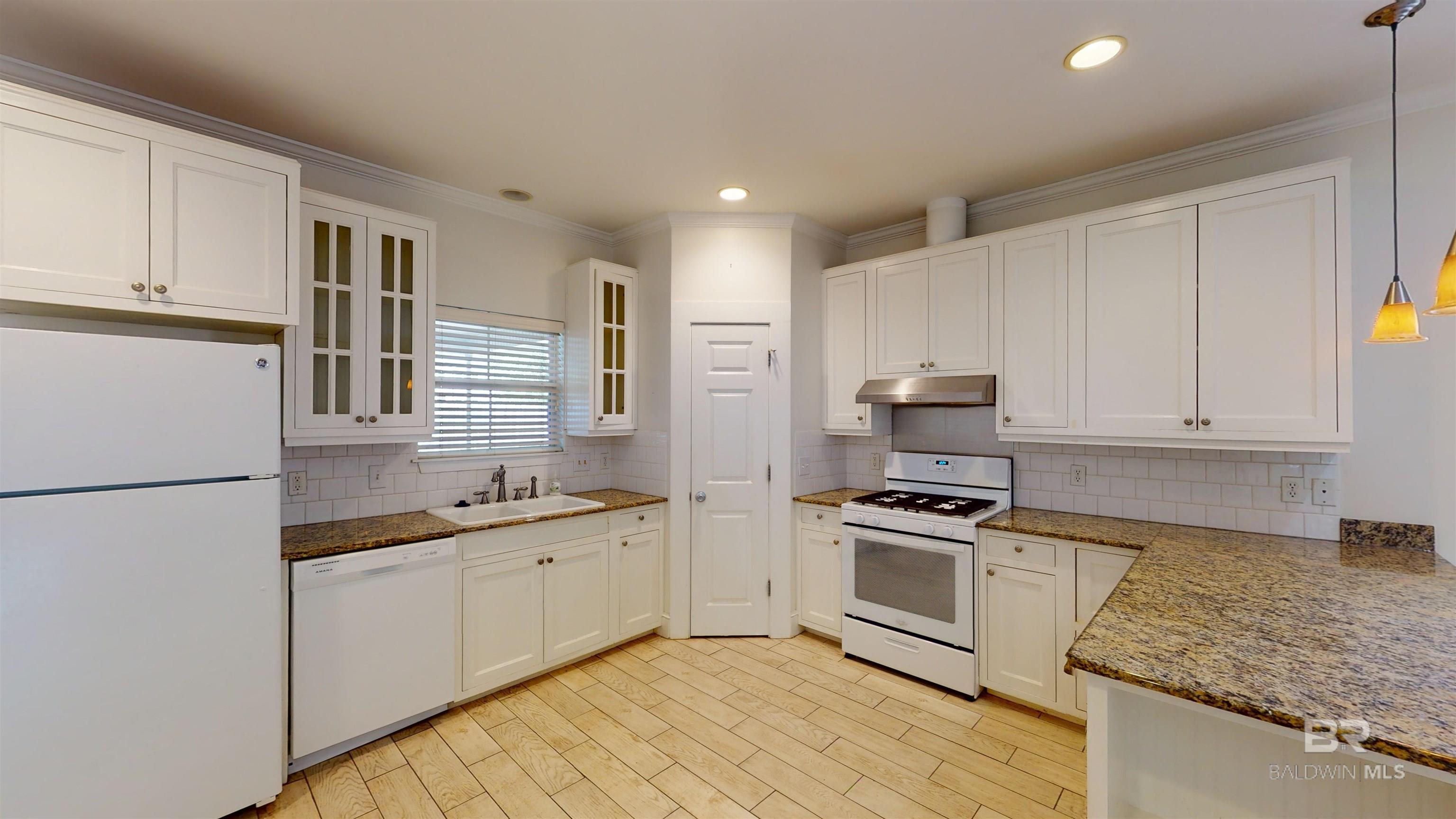 6052 Magnolia Place, Mobile, AL, 36608