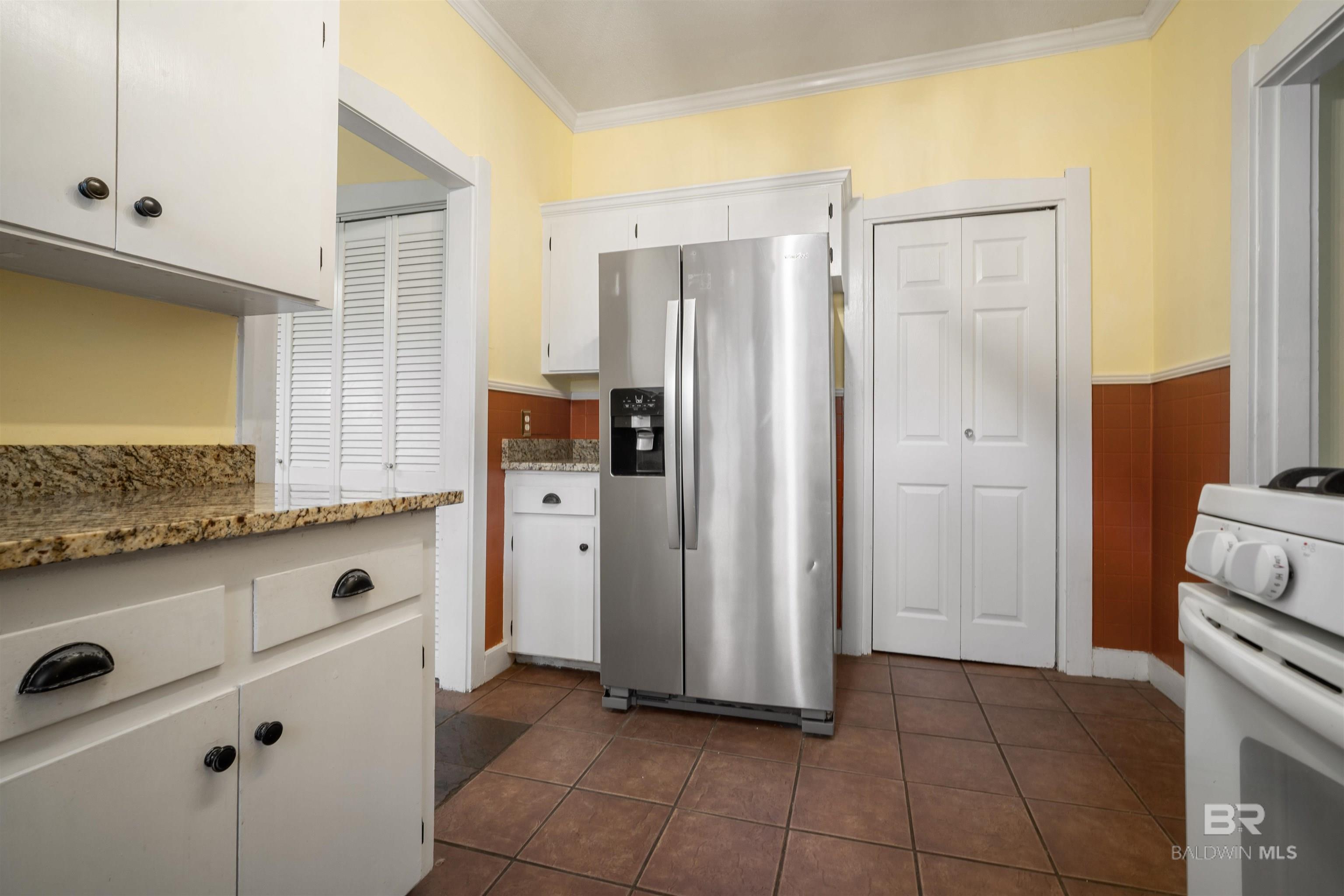 https://zimg.paragon.ice.com/ParagonImages/Property/PG/BCAR/392396/8/0/0/75dbdf0ba3befc0a8b72eab48f561786/7/42bf2f3e4930583a85f818096503f3b1/392396-2bb2286f-457a-47b6-80b5-e21716a58700.JPG