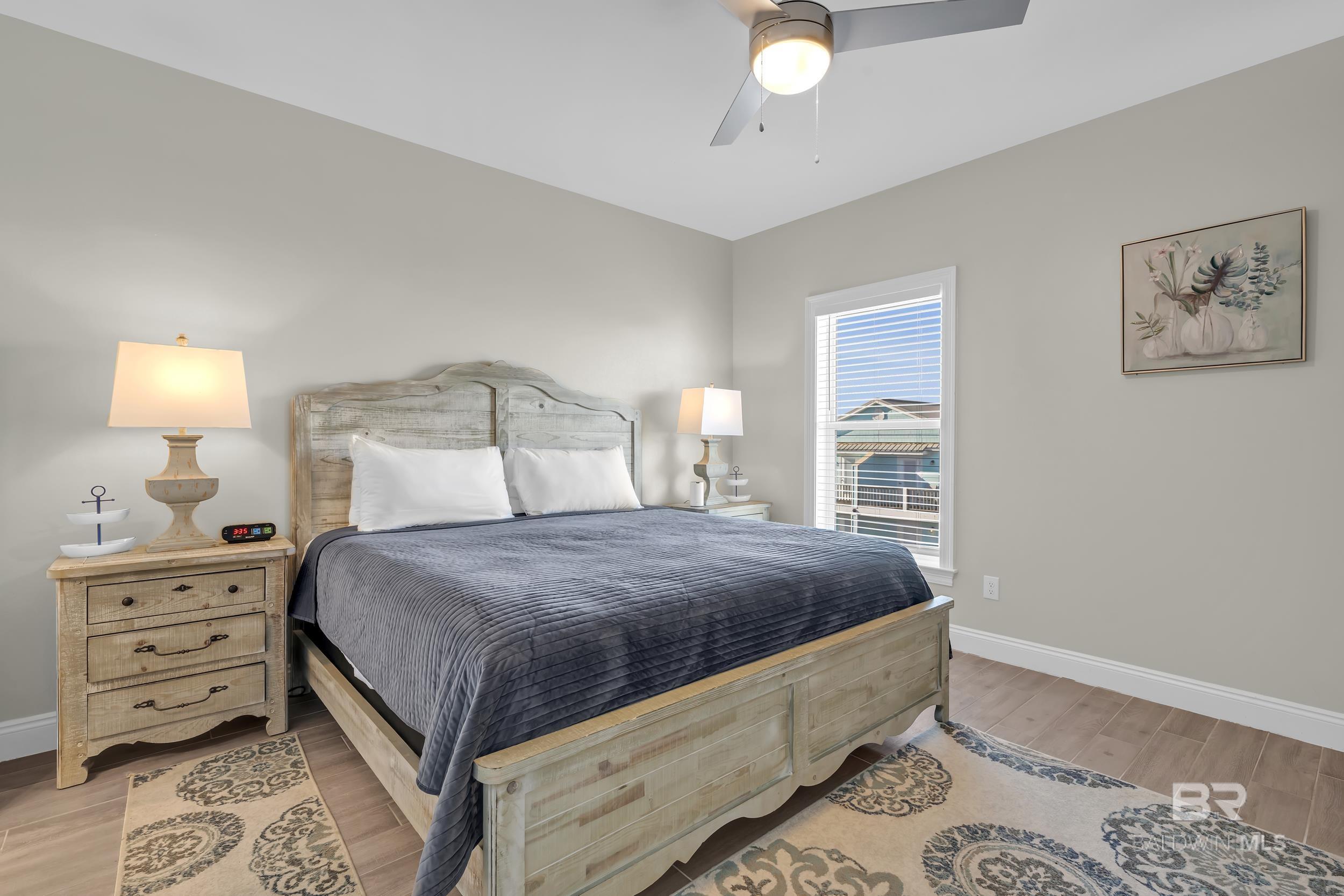 1261 W Lagoon Avenue, Gulf Shores, AL, 36542