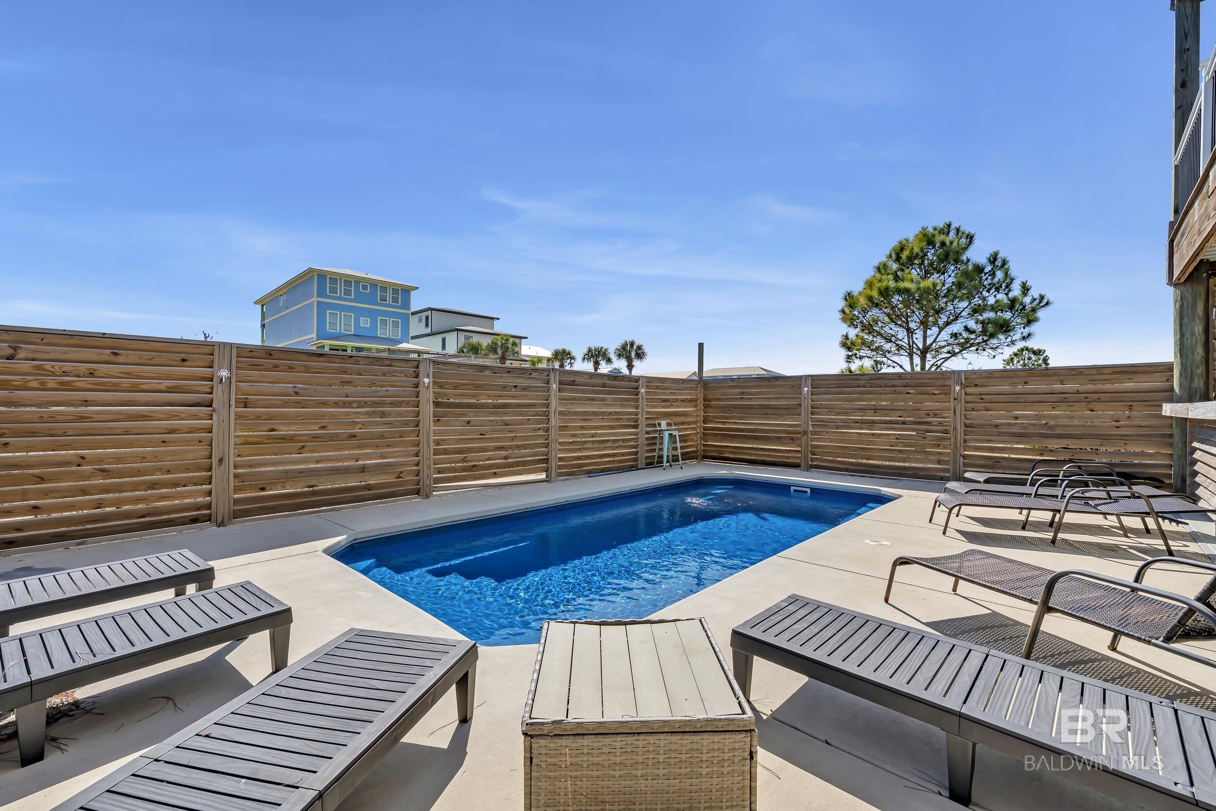1261 W Lagoon Avenue, Gulf Shores, AL, 36542