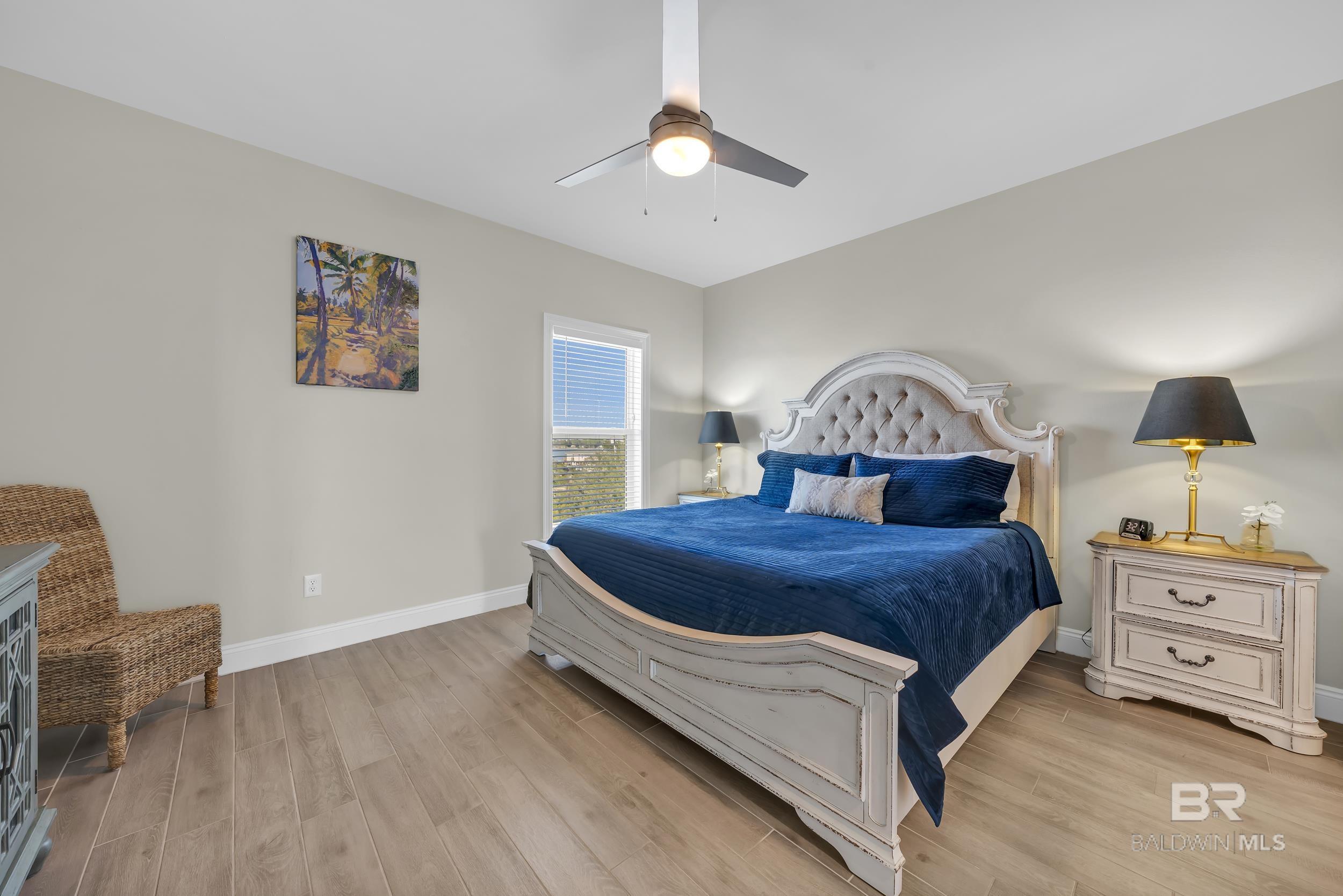 1261 W Lagoon Avenue, Gulf Shores, AL, 36542