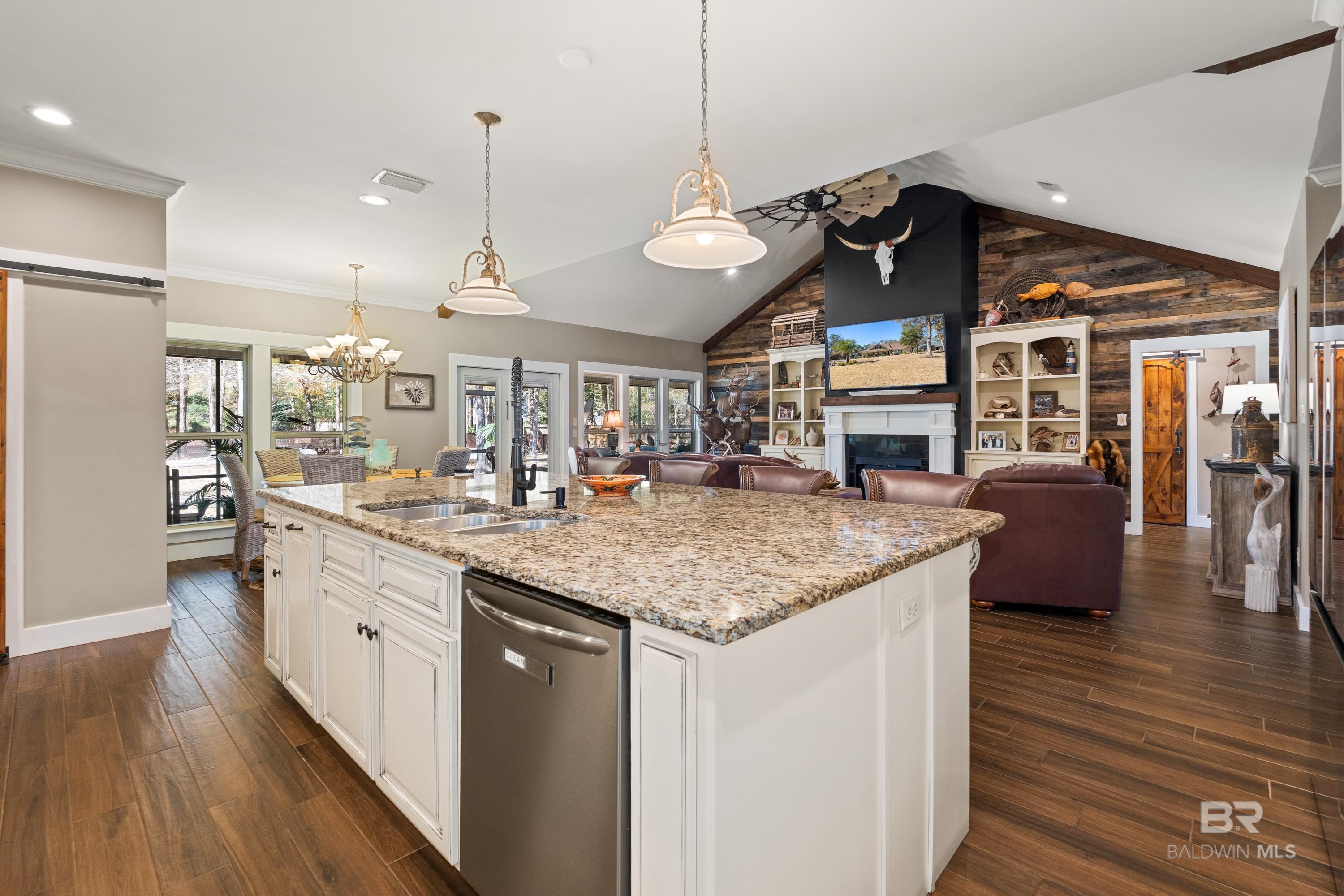 8593 Bay Pines Lane, Foley, AL, 36535