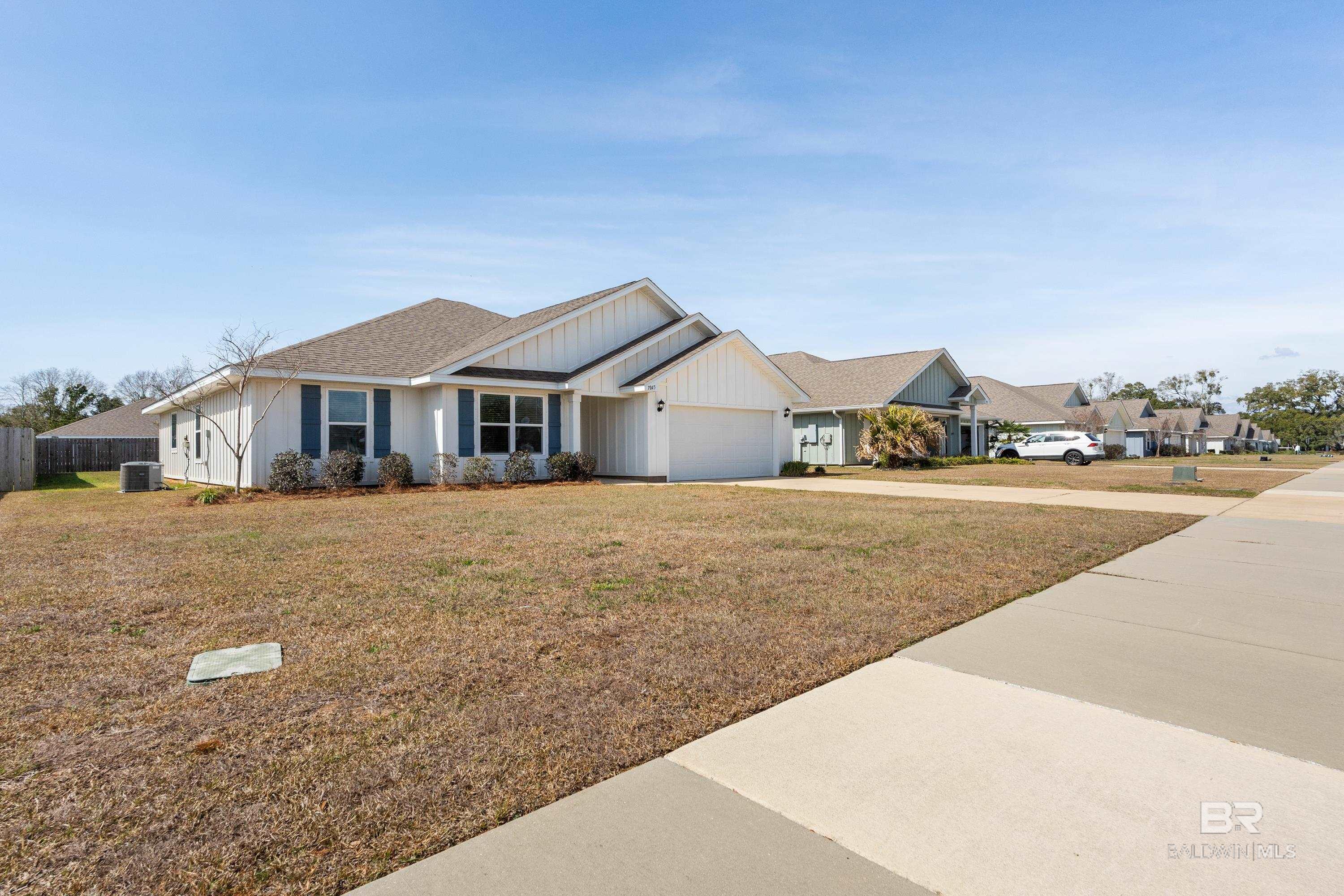 Gulf Shores Middle School - Homes for Sale