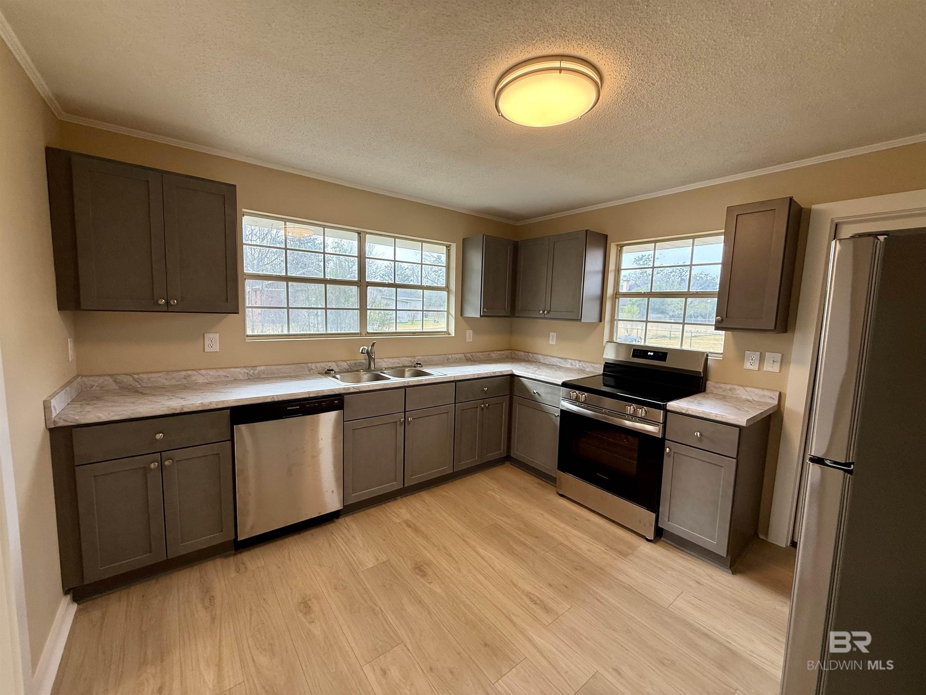 1213 N Pine Street, Foley, AL, 36535