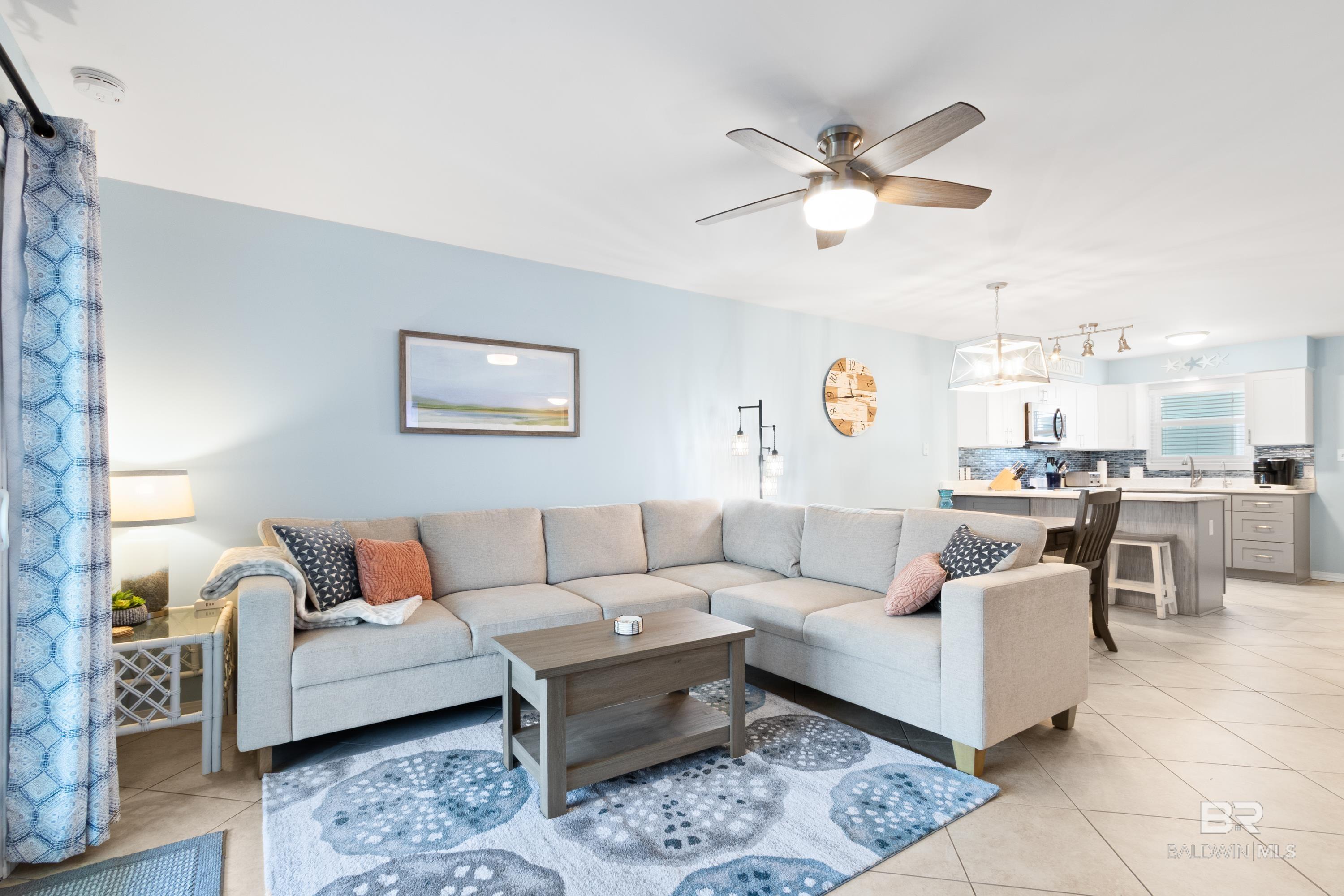 1784 W Beach Boulevard UNIT 211, Gulf Shores, AL, 36542