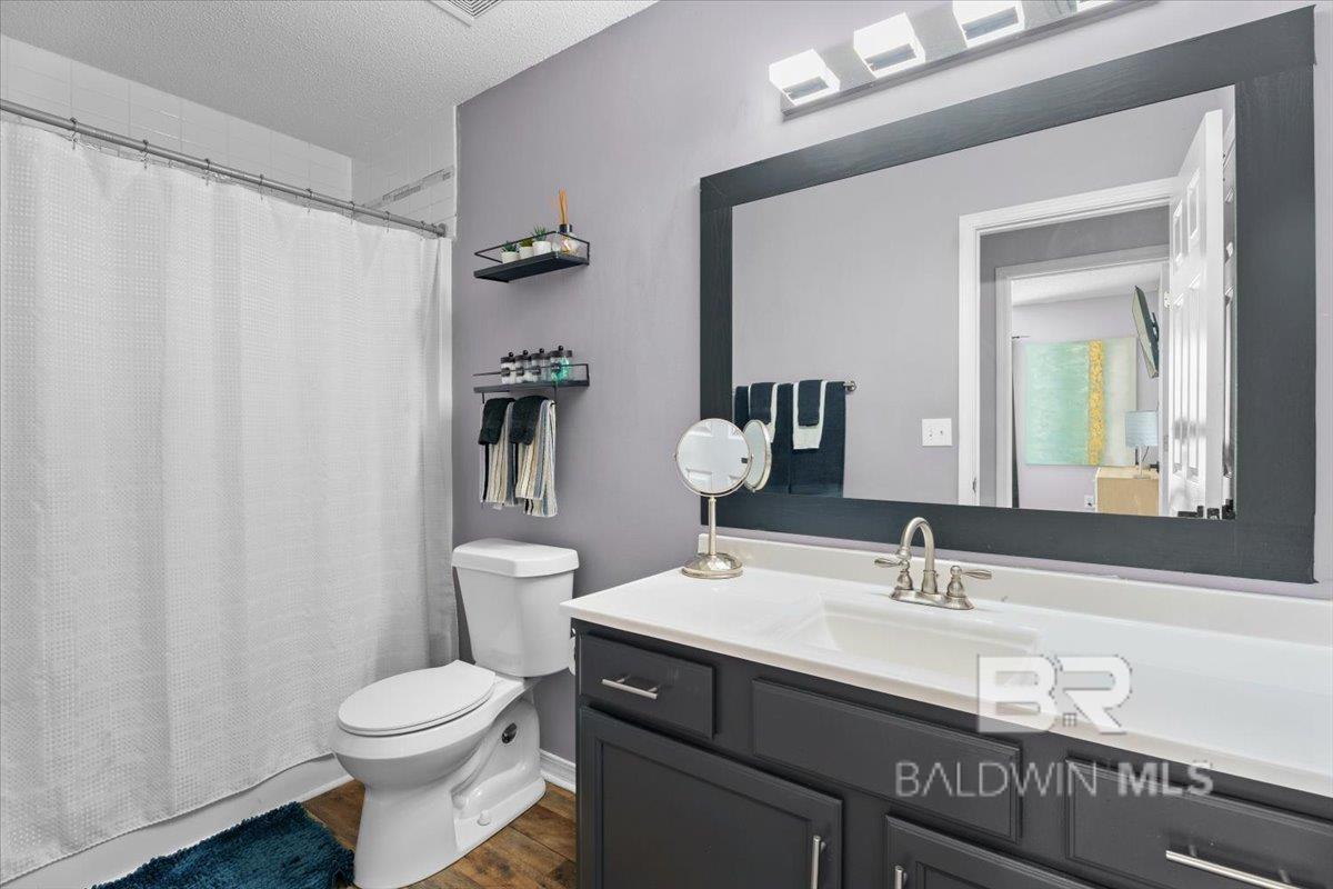https://zimg.paragon.ice.com/ParagonImages/Property/PG/BCAR/392587/20/0/0/25e4bad6bd9cb5352c6e2f24d20dc964/7/a707d770b50ab5fb482c9892200194f1/392587-5bcc8df3-0bbd-486a-923c-804f80400c18.JPG
