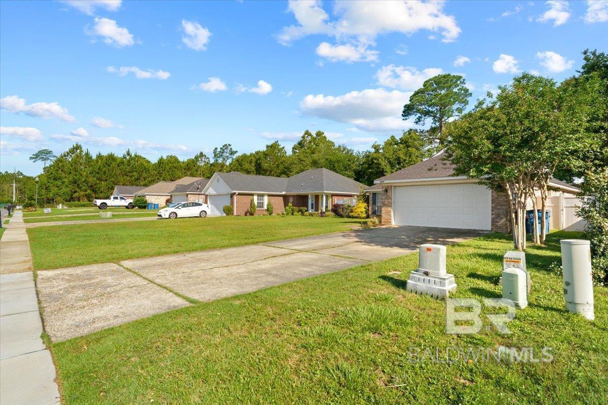 https://zimg.paragon.ice.com/ParagonImages/Property/PG/BCAR/392587/3/0/0/e7f35281c9c236f370c0e286fcf3d0bd/7/a707d770b50ab5fb482c9892200194f1/392587-bd26e548-422e-4b99-a965-33b0fcee77a1.JPG